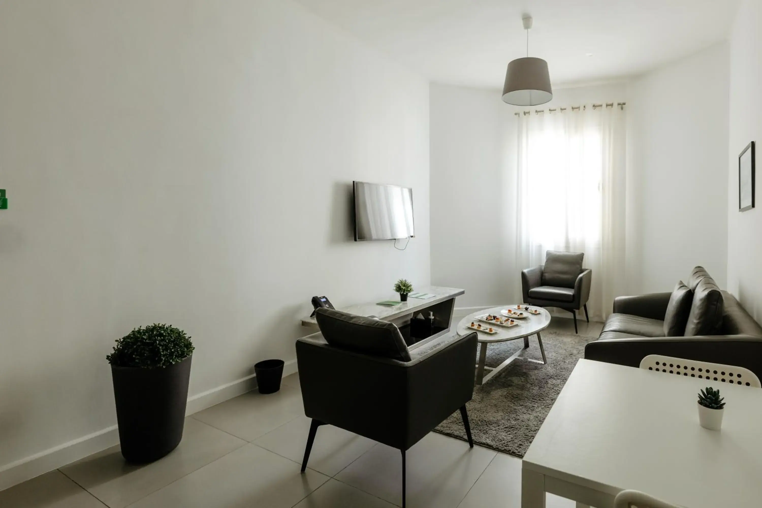 Family Suite - single occupancy in Palma Hotel Family Suite - single occupancy in Palma Hotel