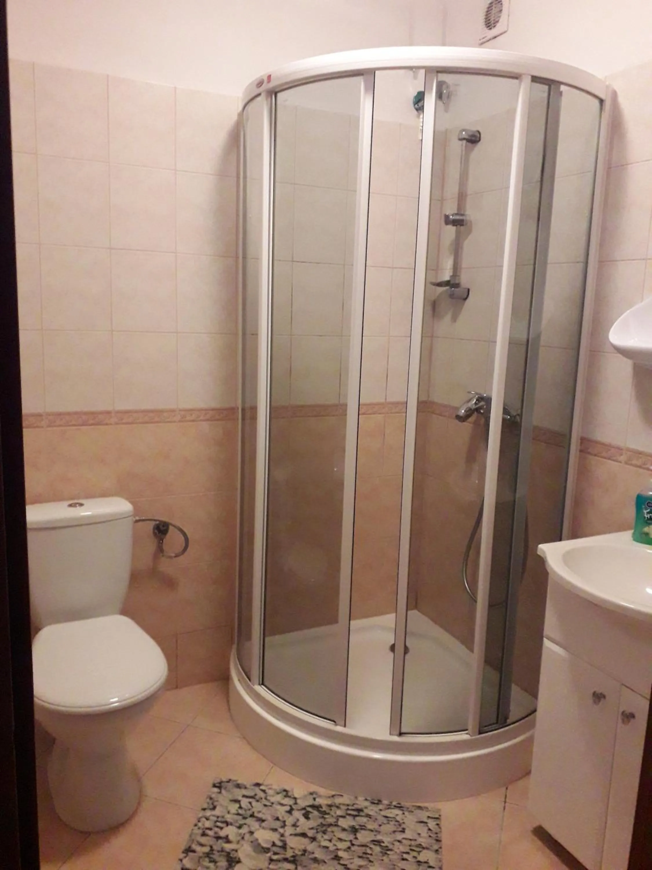 Twin Room in Dom Pielgrzyma