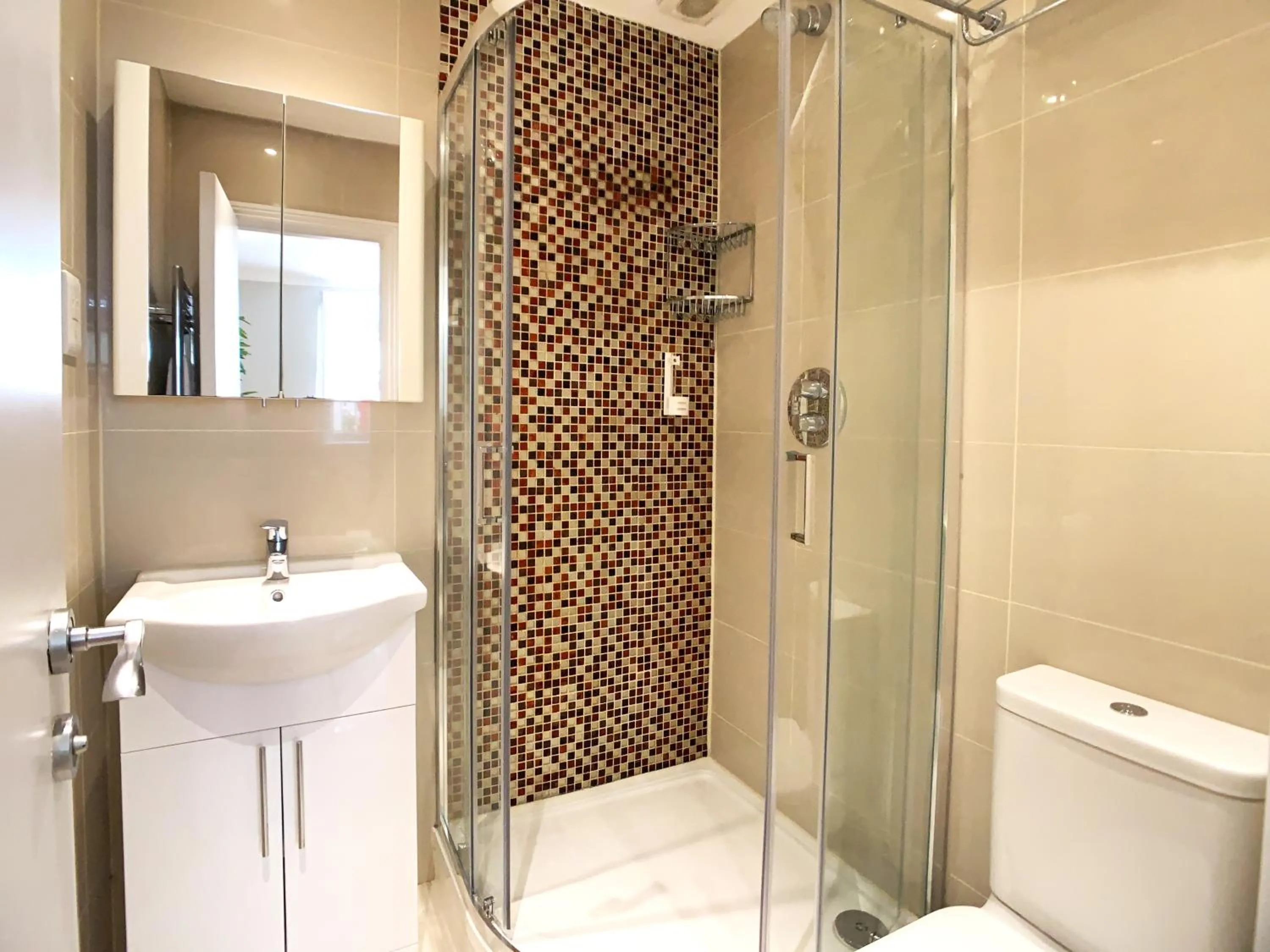 Bathroom in Queen Victoria Apartments