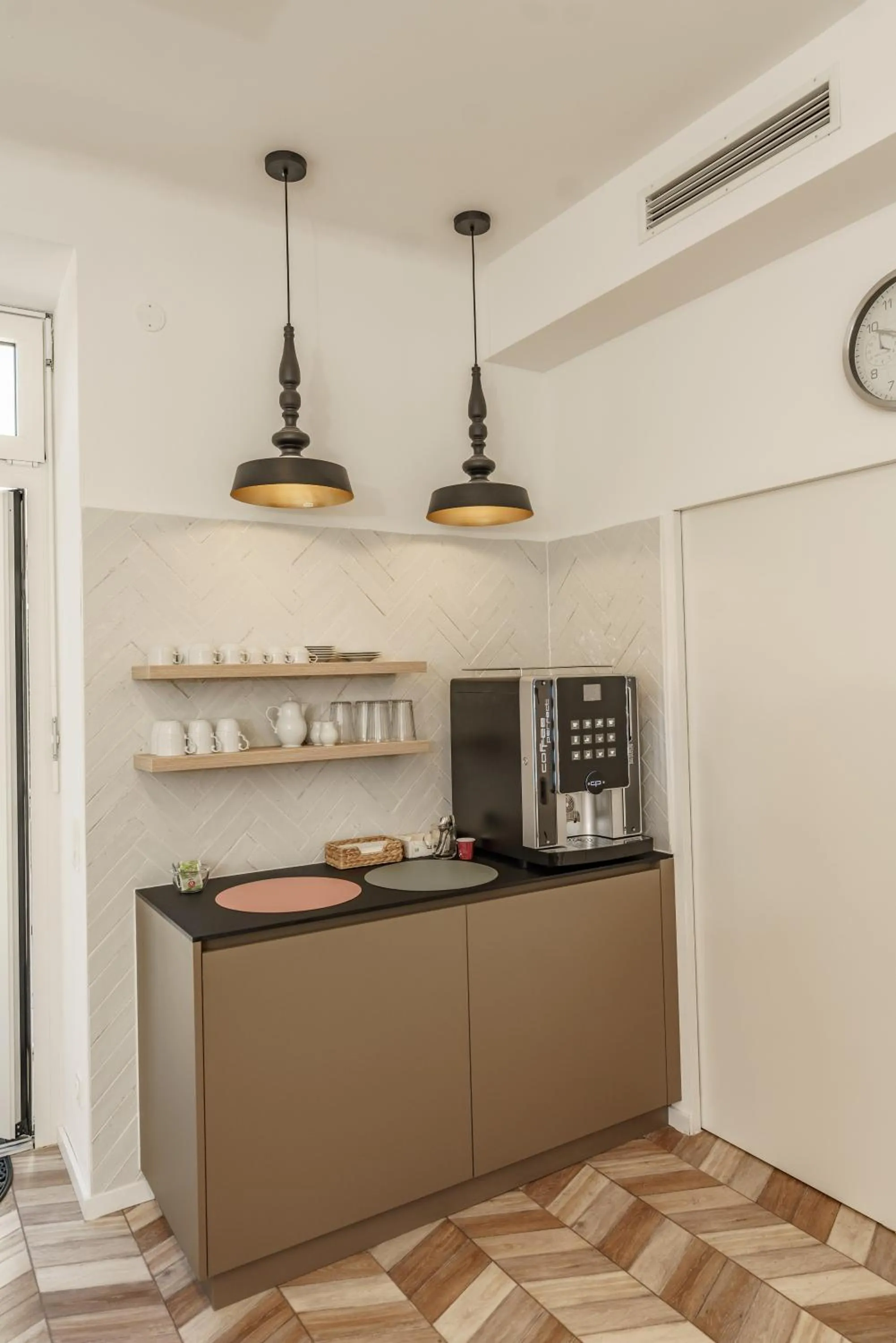 Breakfast in Villa Elisa