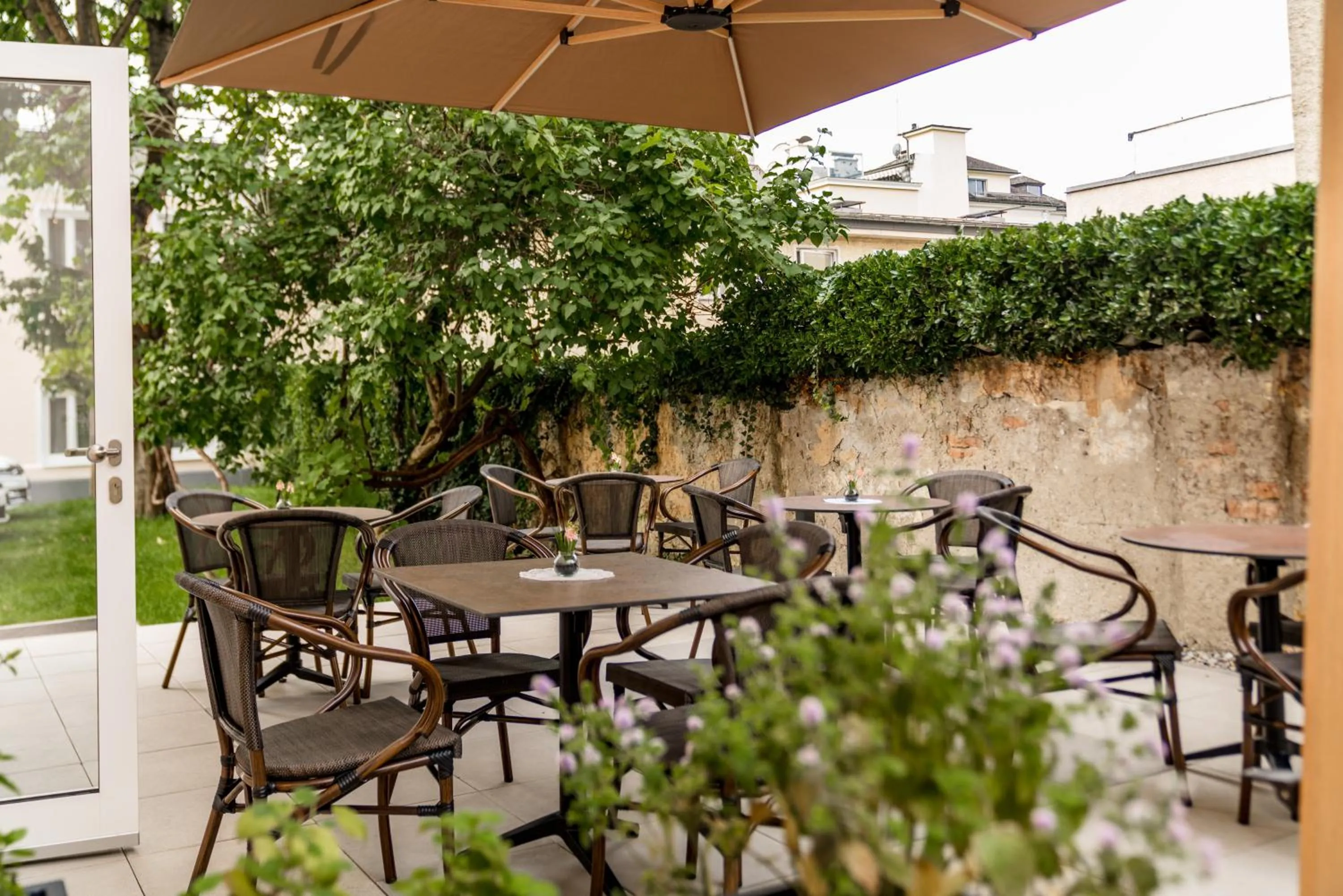 Patio in Villa Elisa