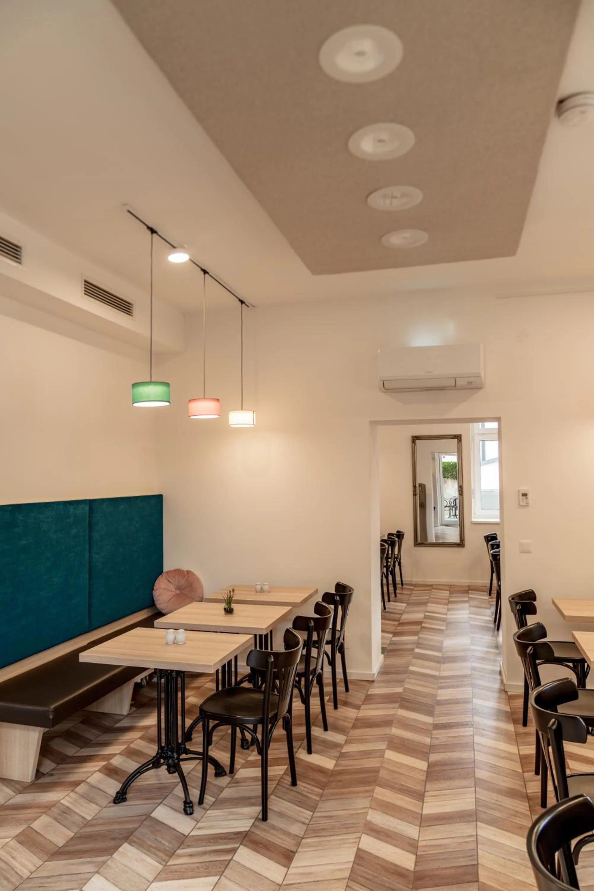 Breakfast in Villa Elisa