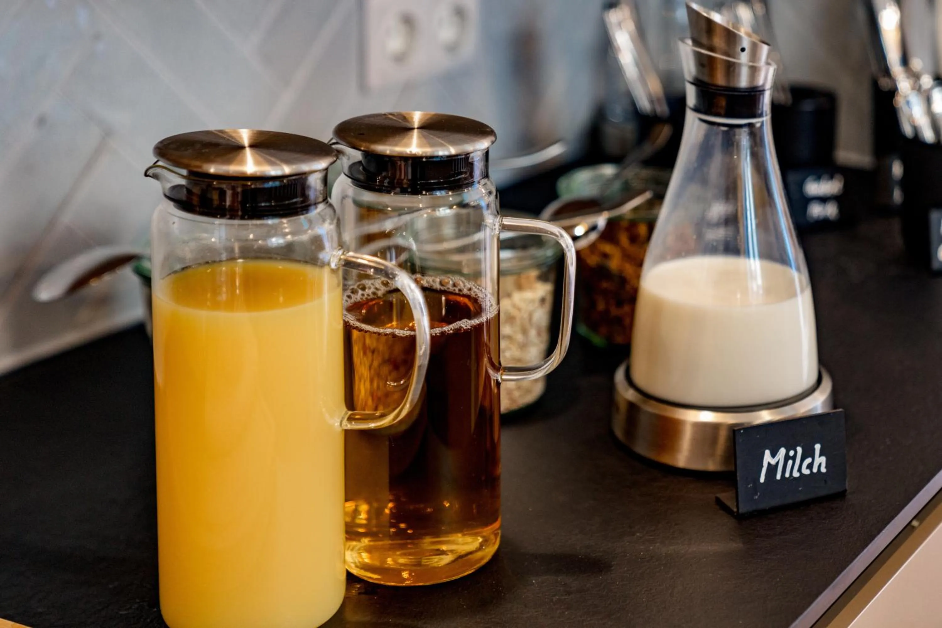 Breakfast in Villa Elisa