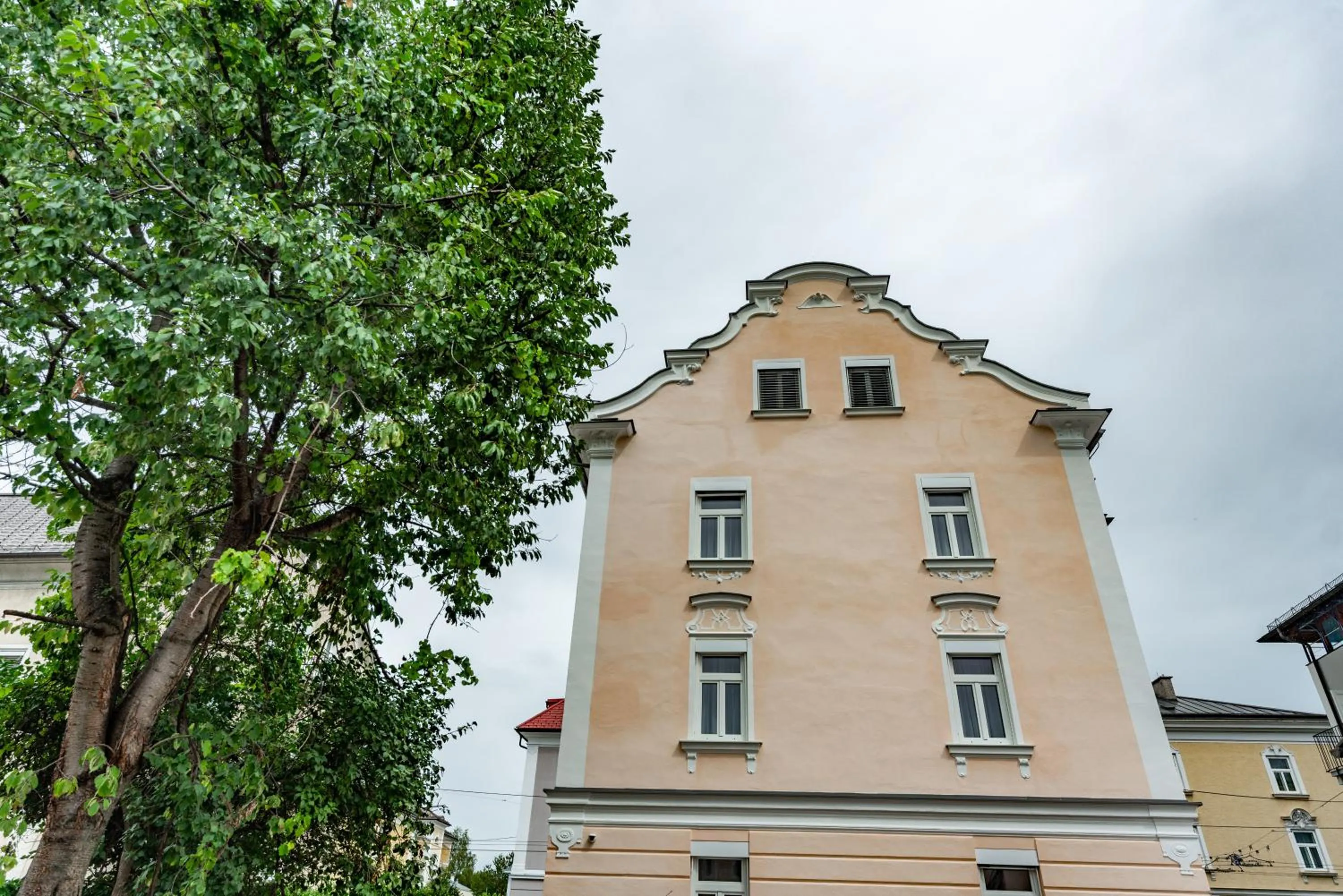 Property building in Villa Elisa