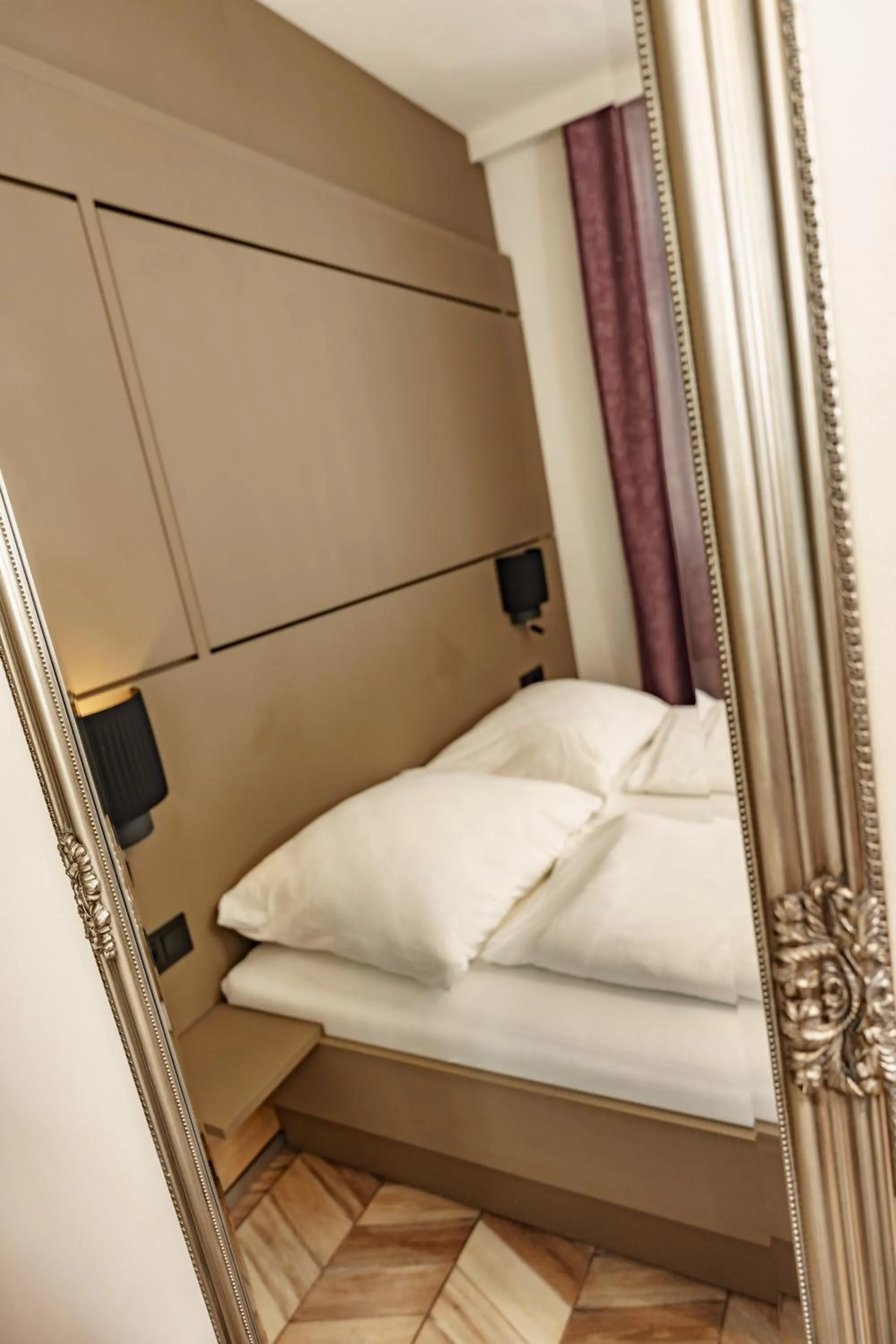 Bedroom, Bed in Villa Elisa