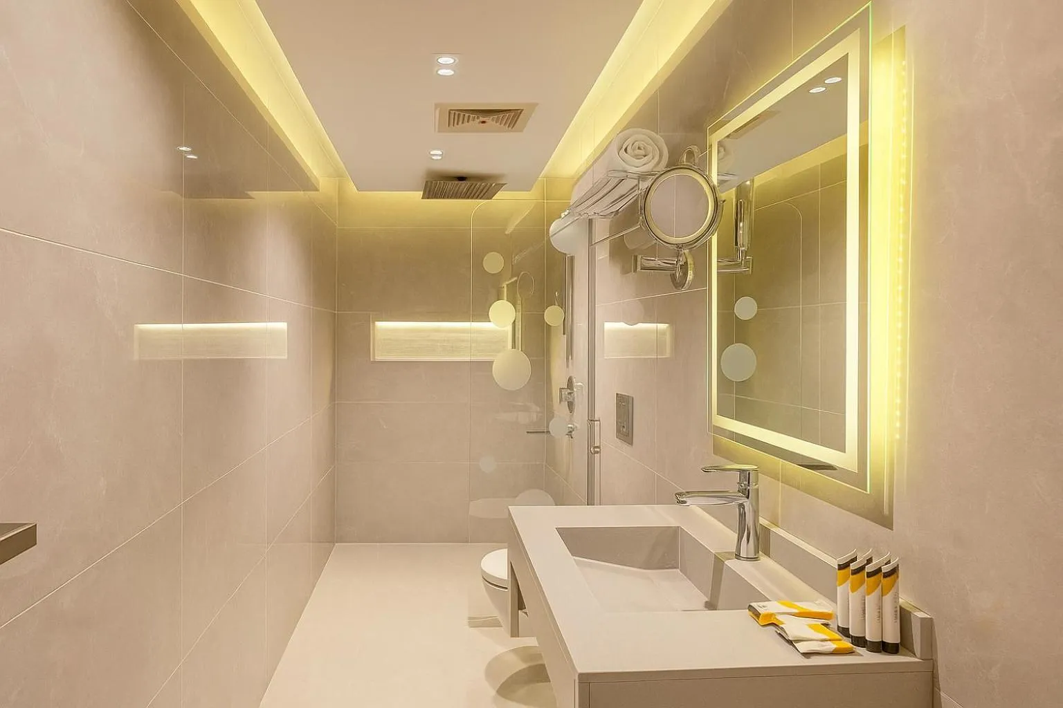 Toilet in Elite Served Apartments Al Cornich