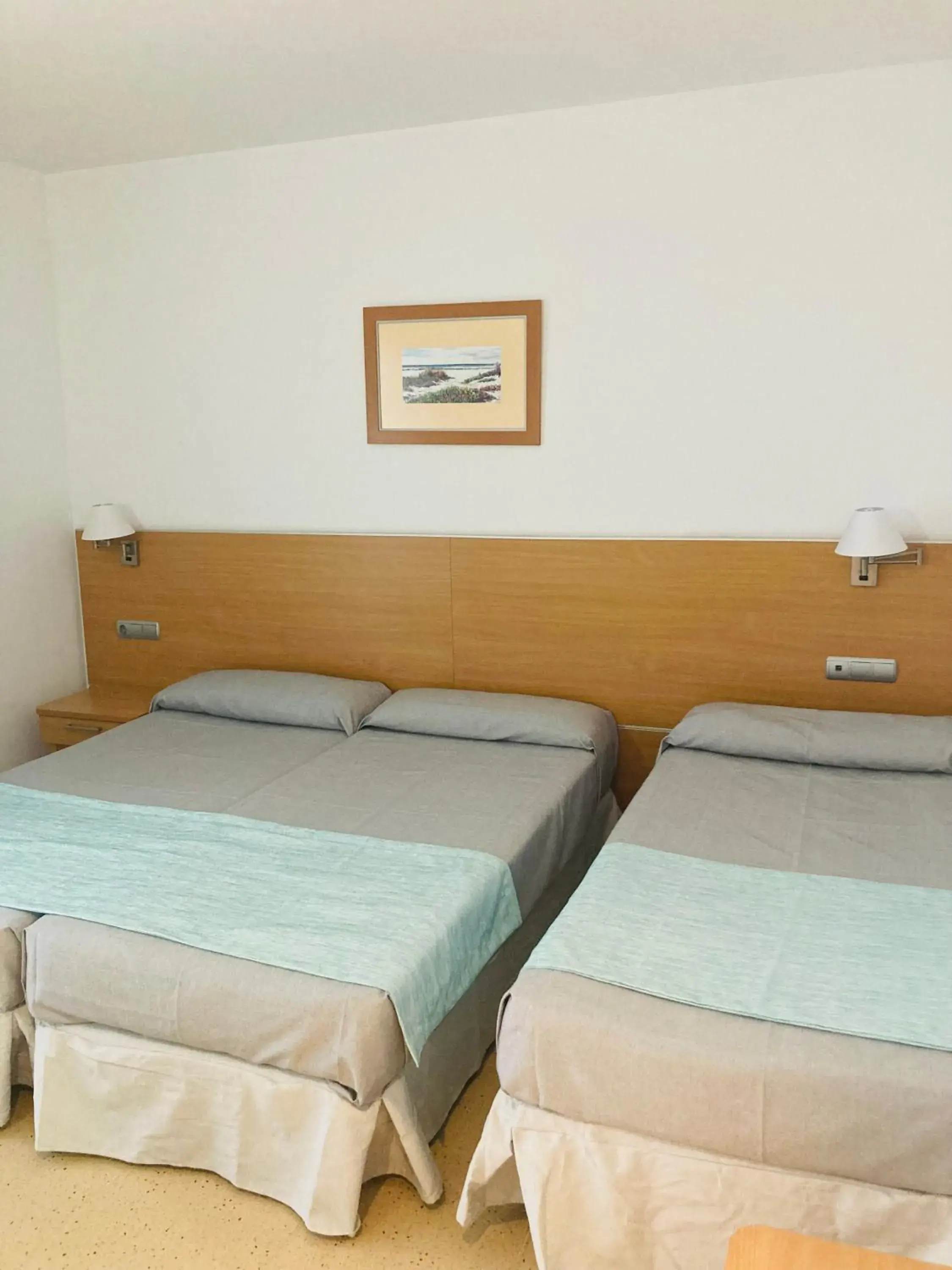 Bedroom, Bed in Hotel Vent de Mar Bedroom, Bed in Hotel Vent de Mar