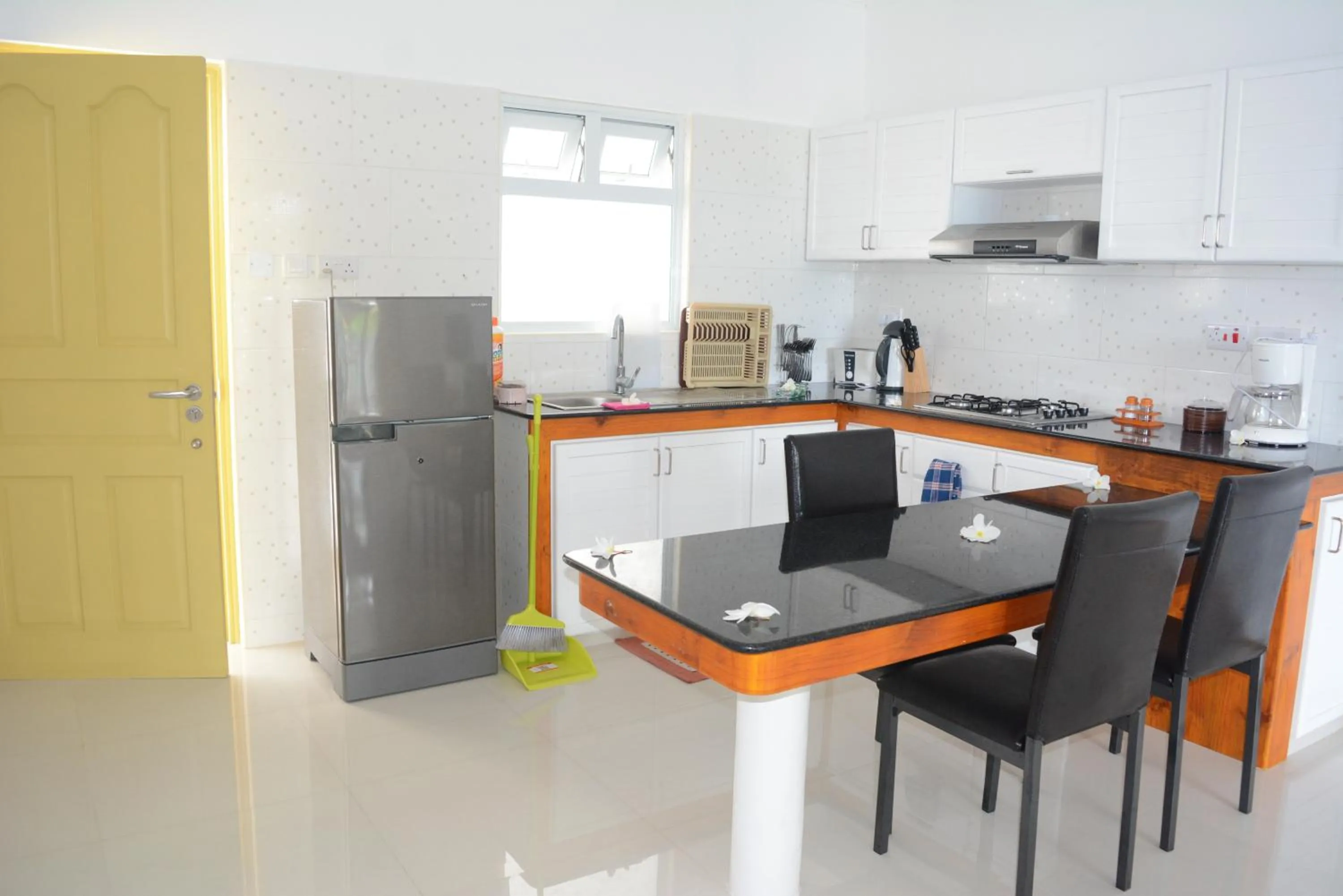 Kitchen or kitchenette in La Villa Therese