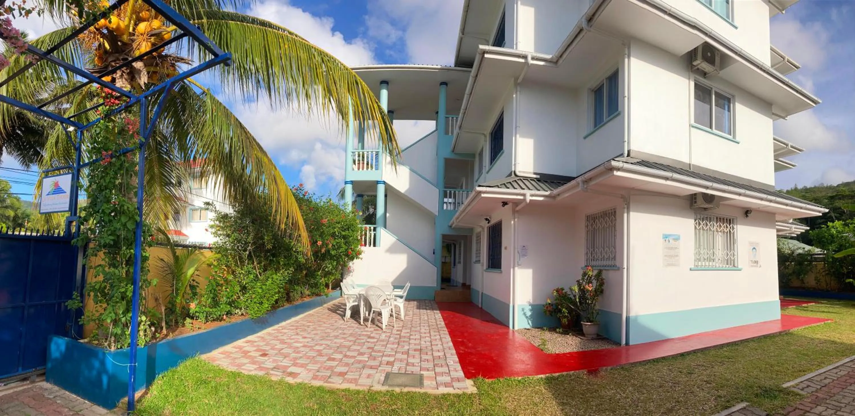 Garden view in La Villa Therese