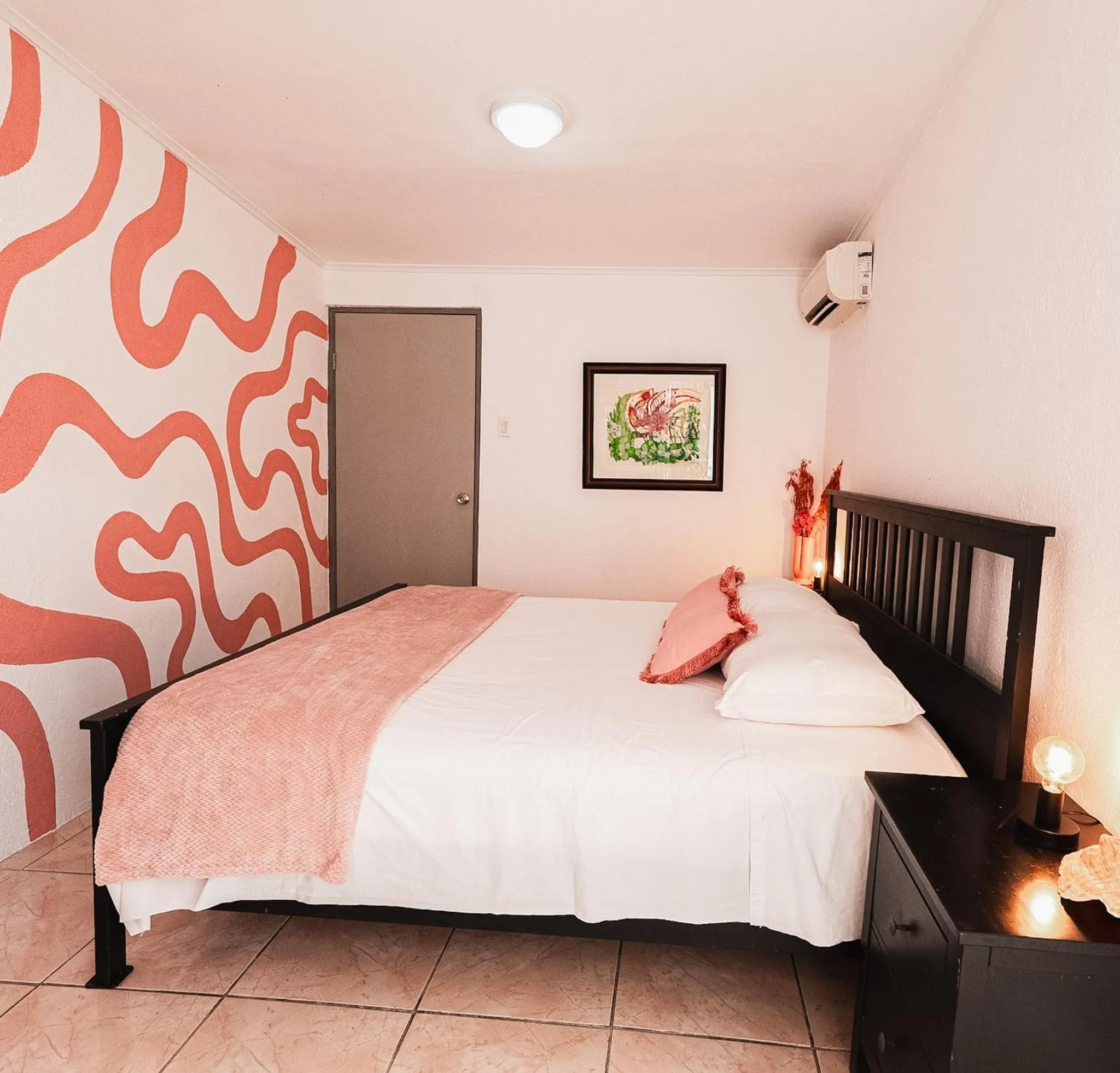 Bed in Landhuis Daniel - Plantation House