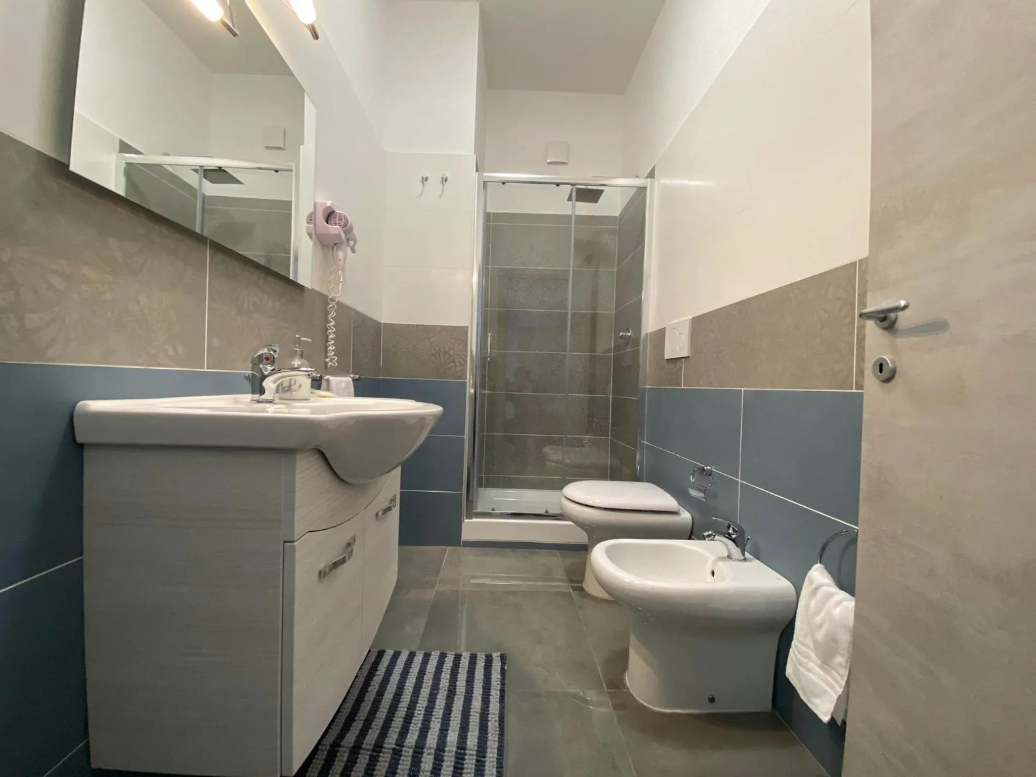 Bathroom in B&B DEL CORSO