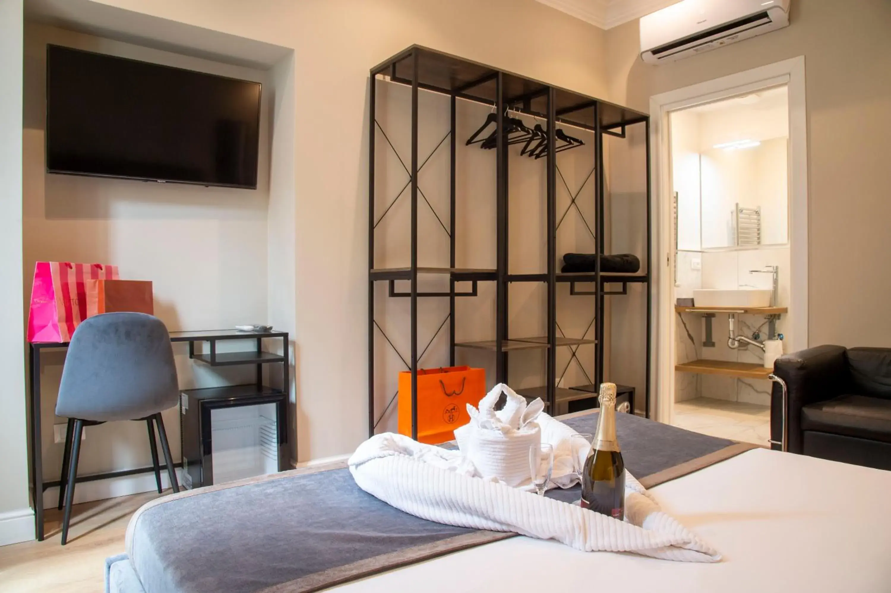 Bed in AD Suites Tritone Bed in AD Suites Tritone