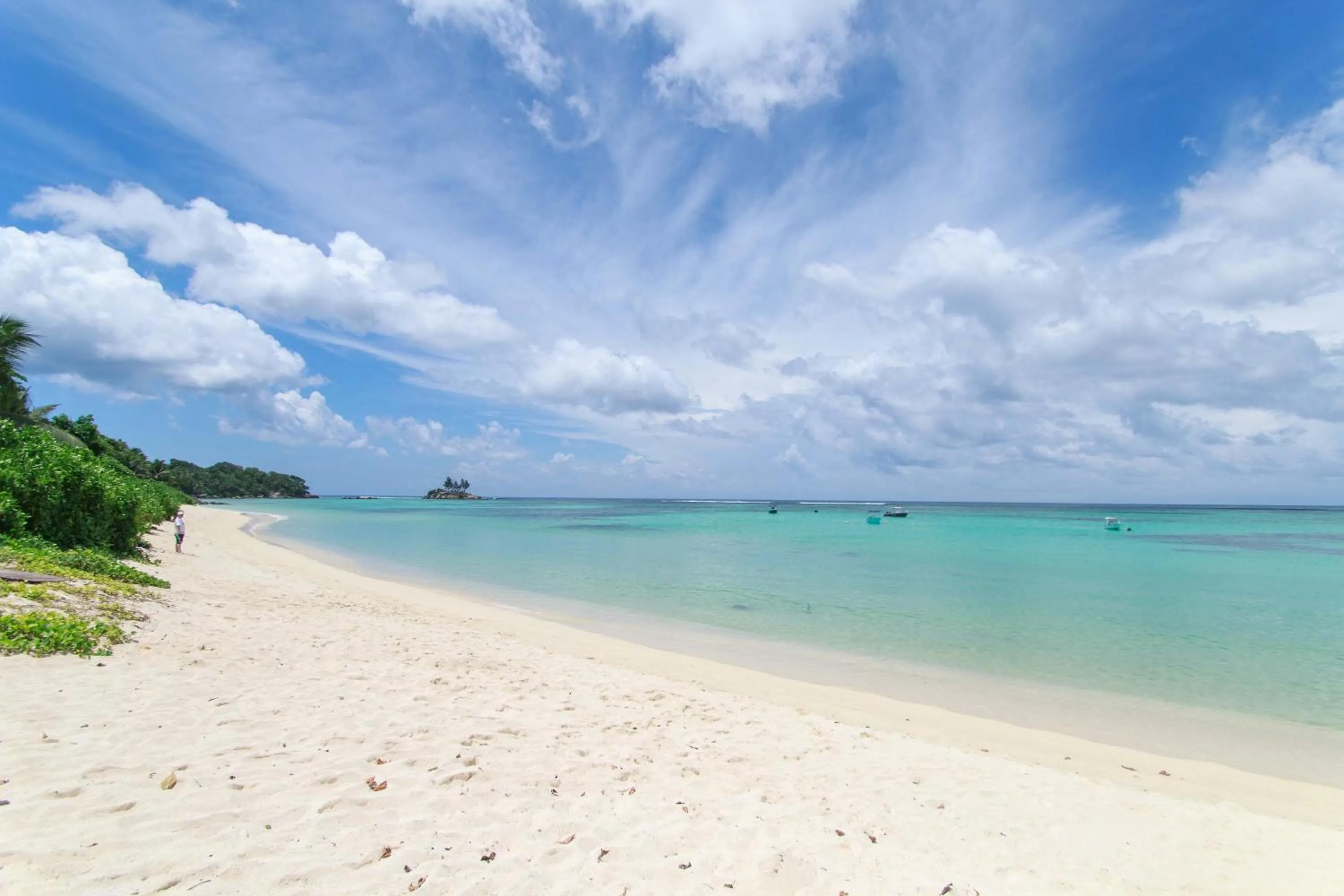 Beach in Coco Blanche