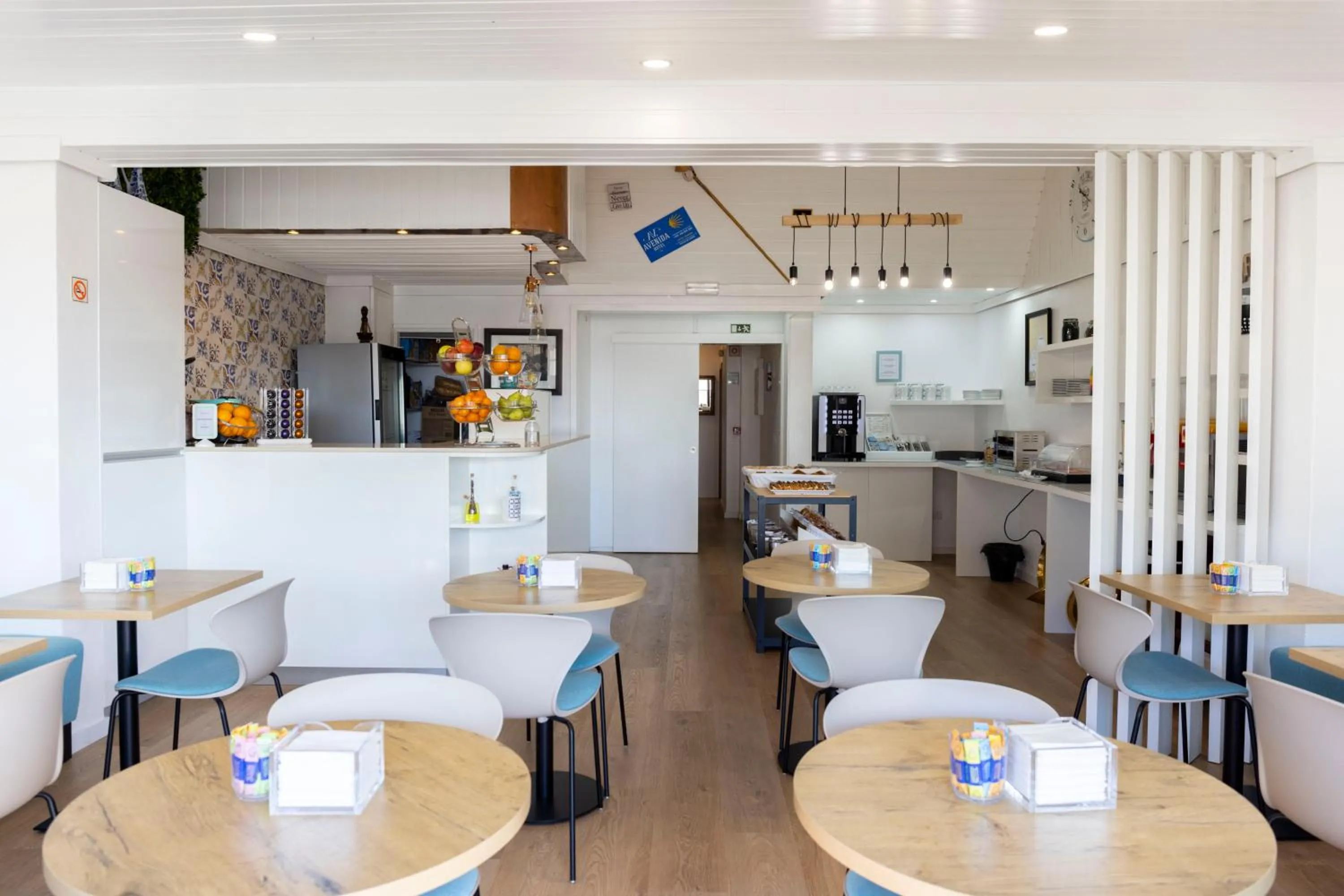 Breakfast in Hotel Avenida