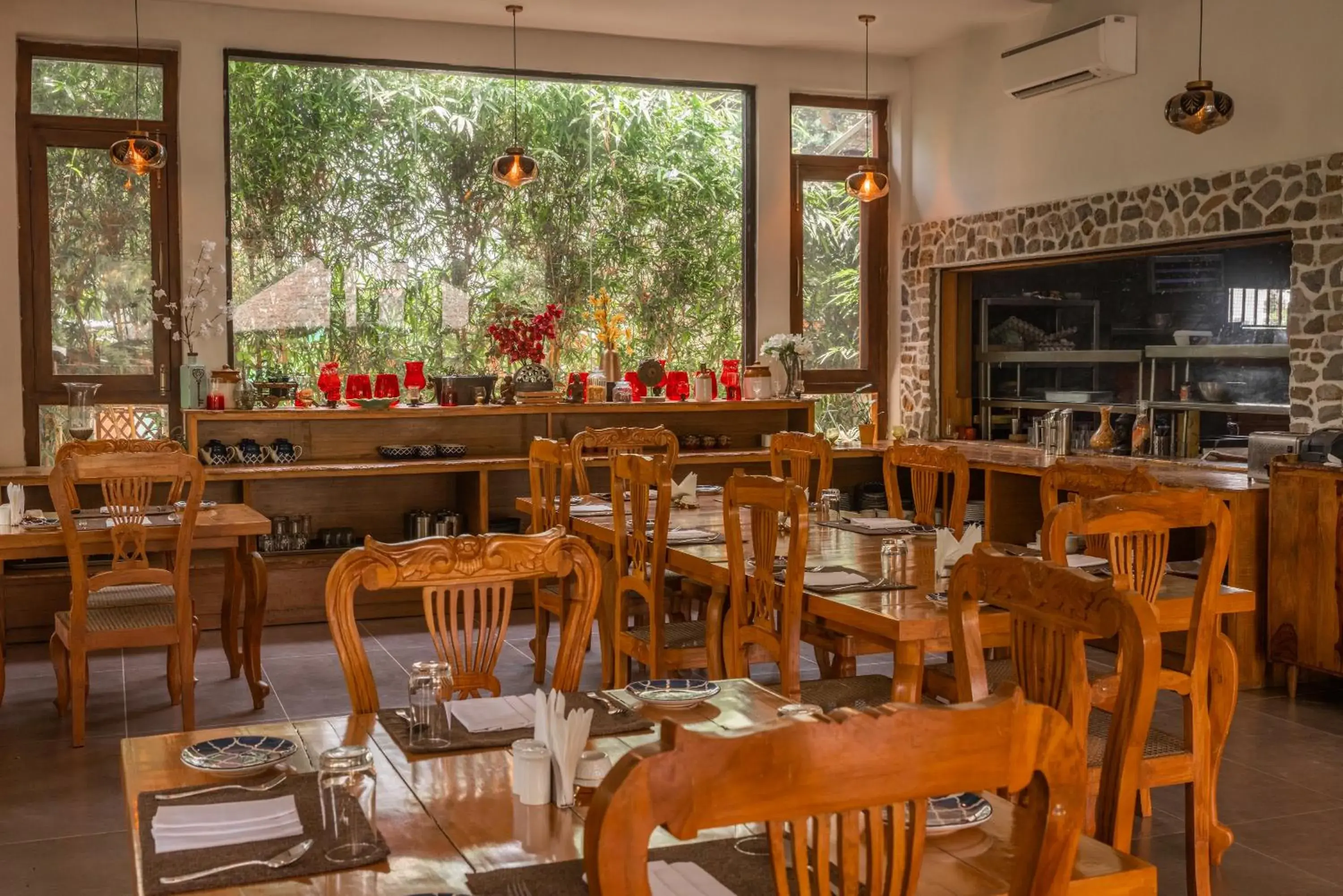 Restaurant/places to eat in Tree of Life Vanvilas Riveredge Corbett Restaurant/places to eat in Tree of Life Vanvilas Riveredge Corbett