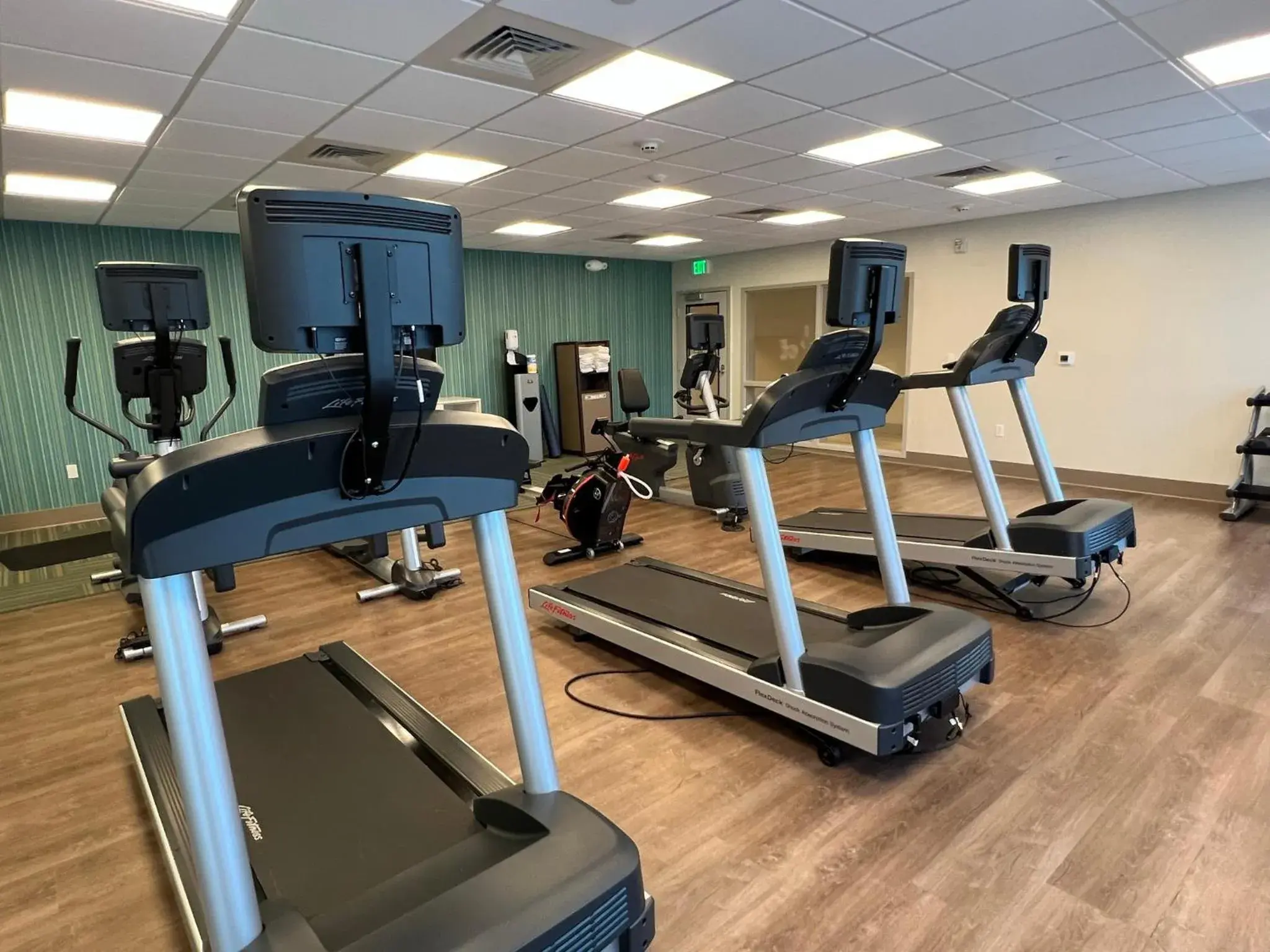 Fitness centre/facilities in Holiday Inn Express & Suites - Ukiah by IHG Fitness centre/facilities in Holiday Inn Express & Suites - Ukiah by IHG