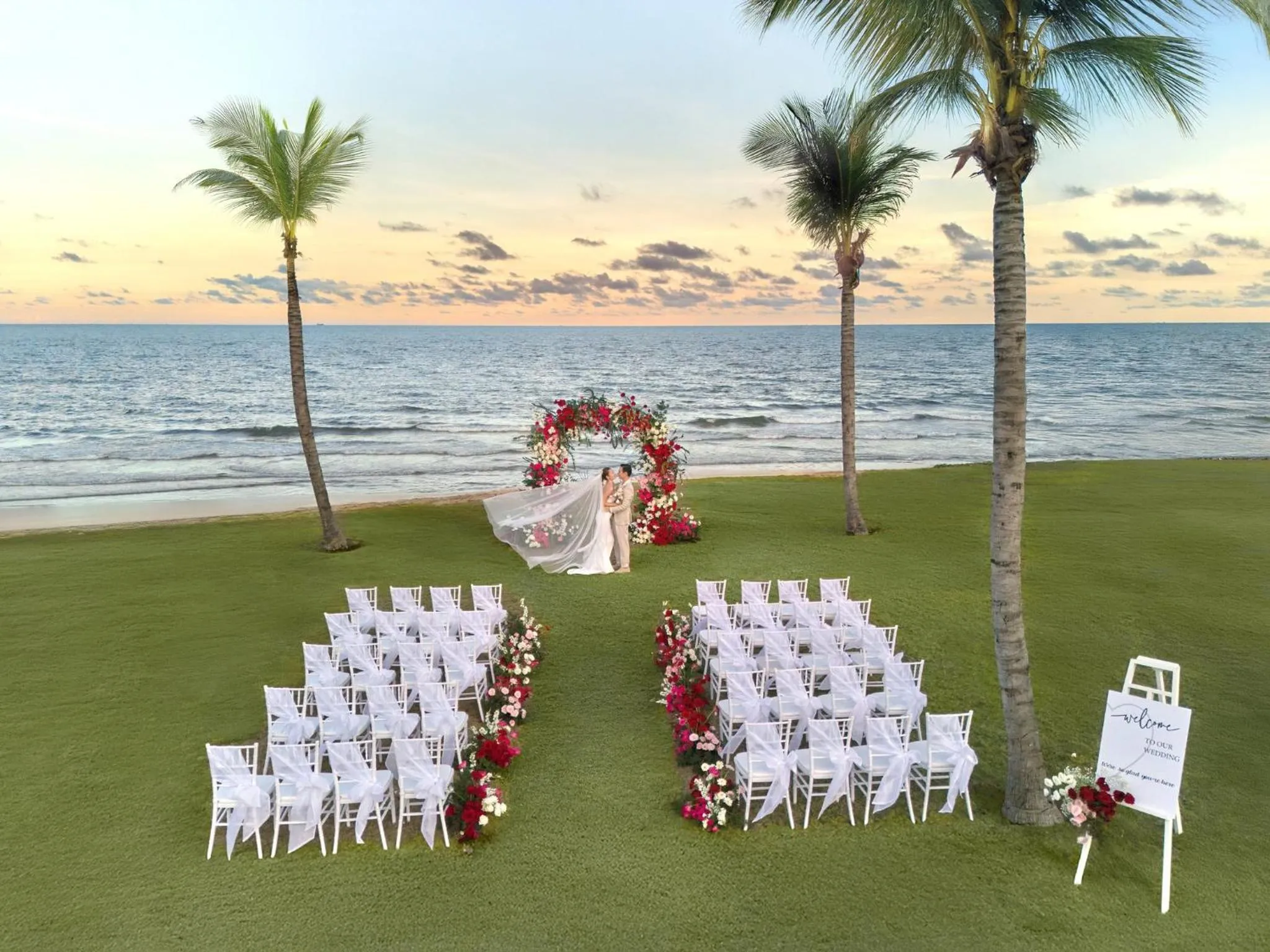 Meeting/conference room in Holiday Inn Resort Ho Tram Beach by IHG