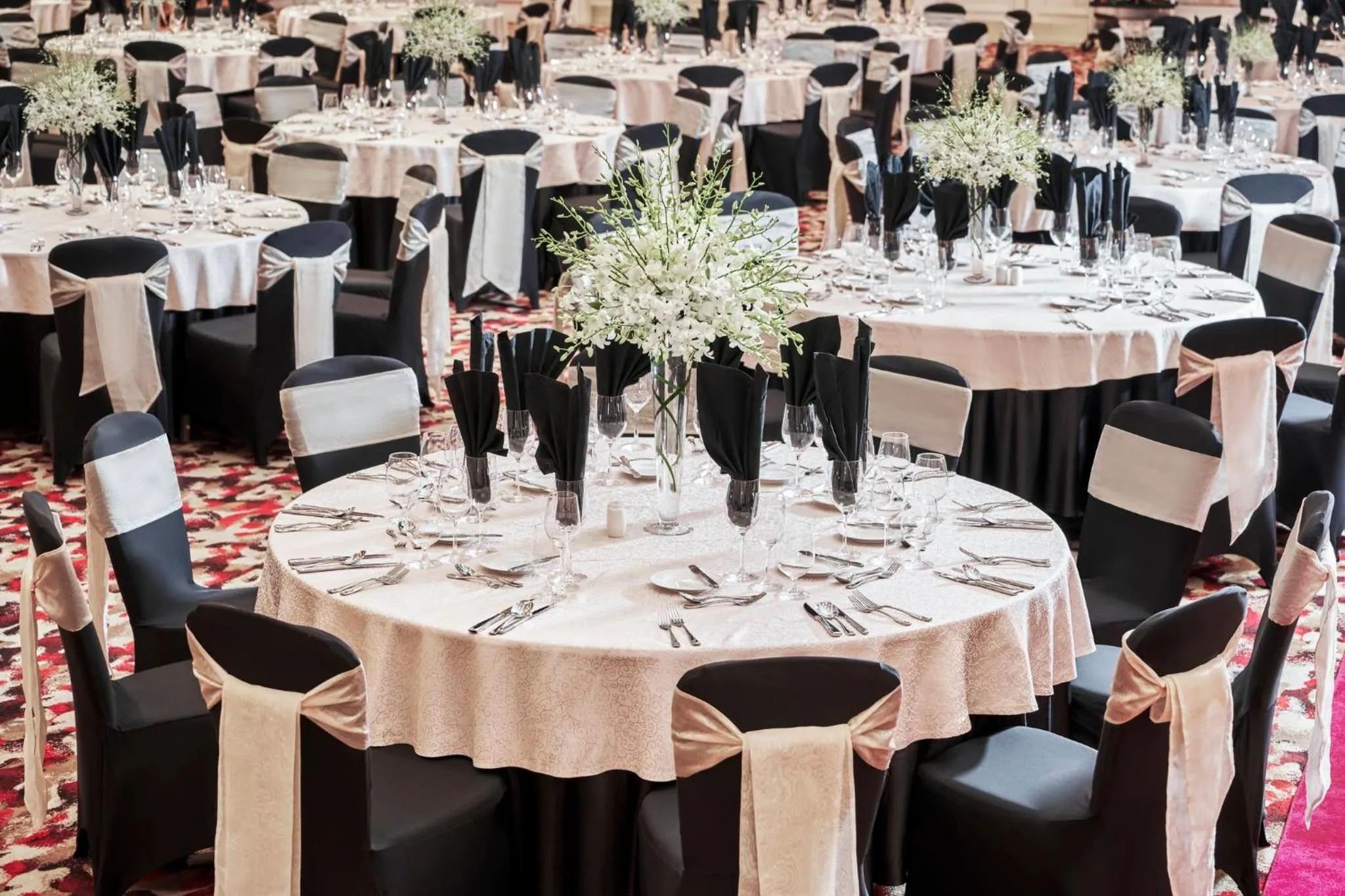 Meeting/conference room in Holiday Inn Resort Ho Tram Beach by IHG