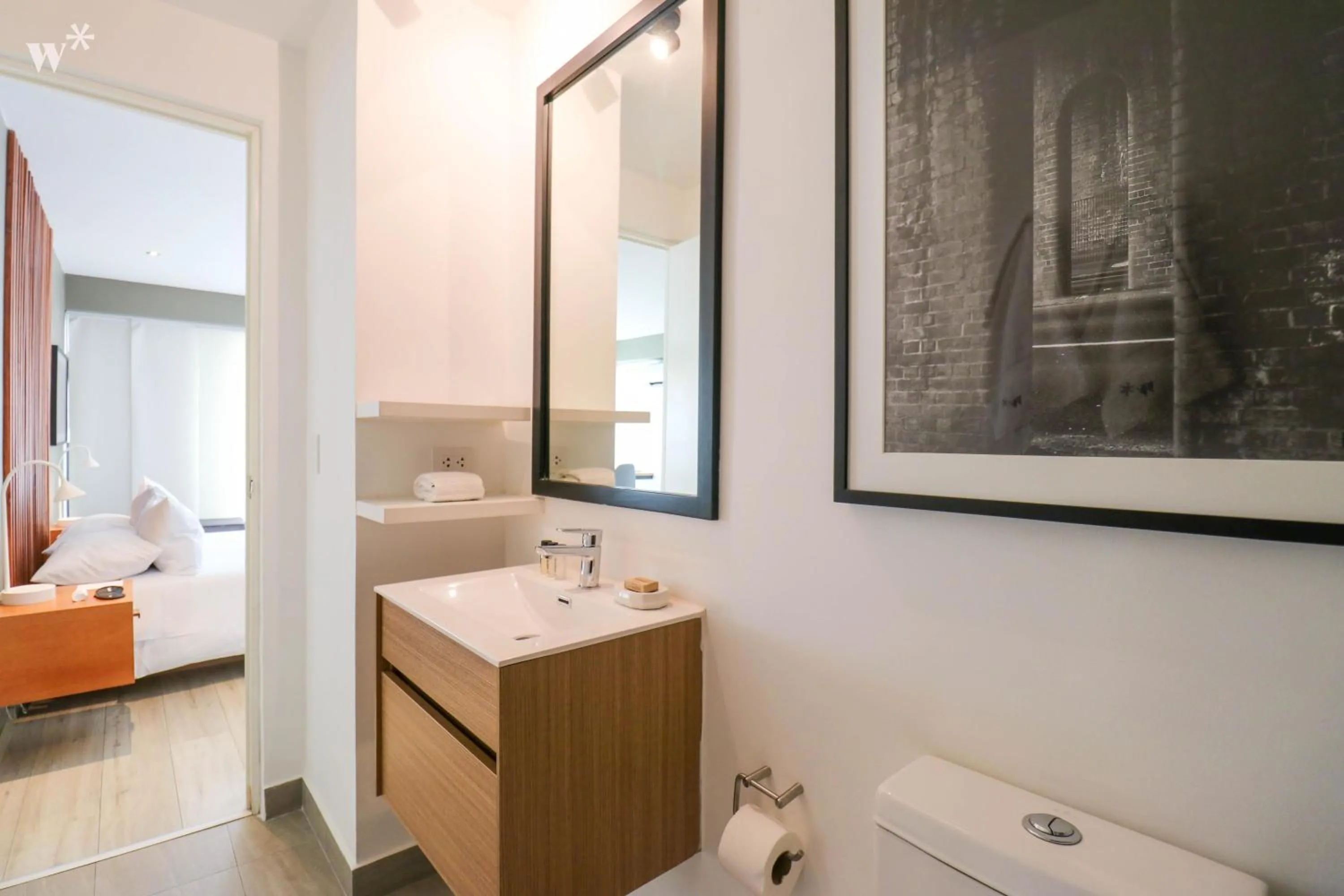 Bathroom, Bed in Primera Parada By Wynwood House