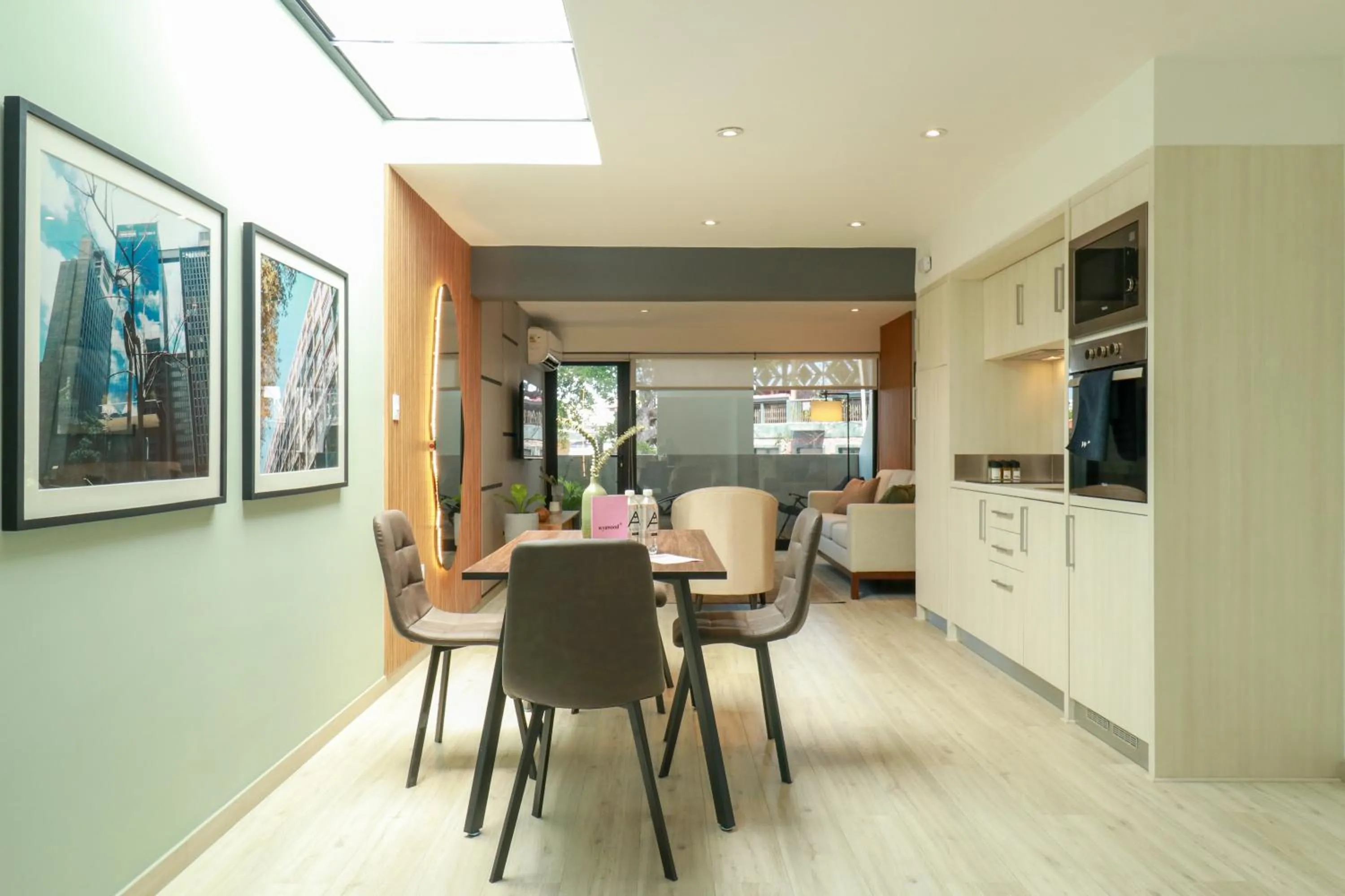 Dining area in Primera Parada By Wynwood House