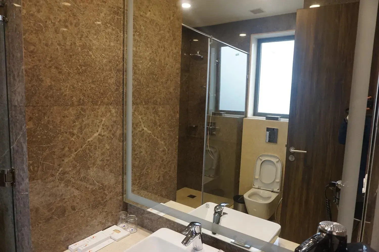 Shower, Bathroom in Comfort Inn Dhaliwals, Gurgaon