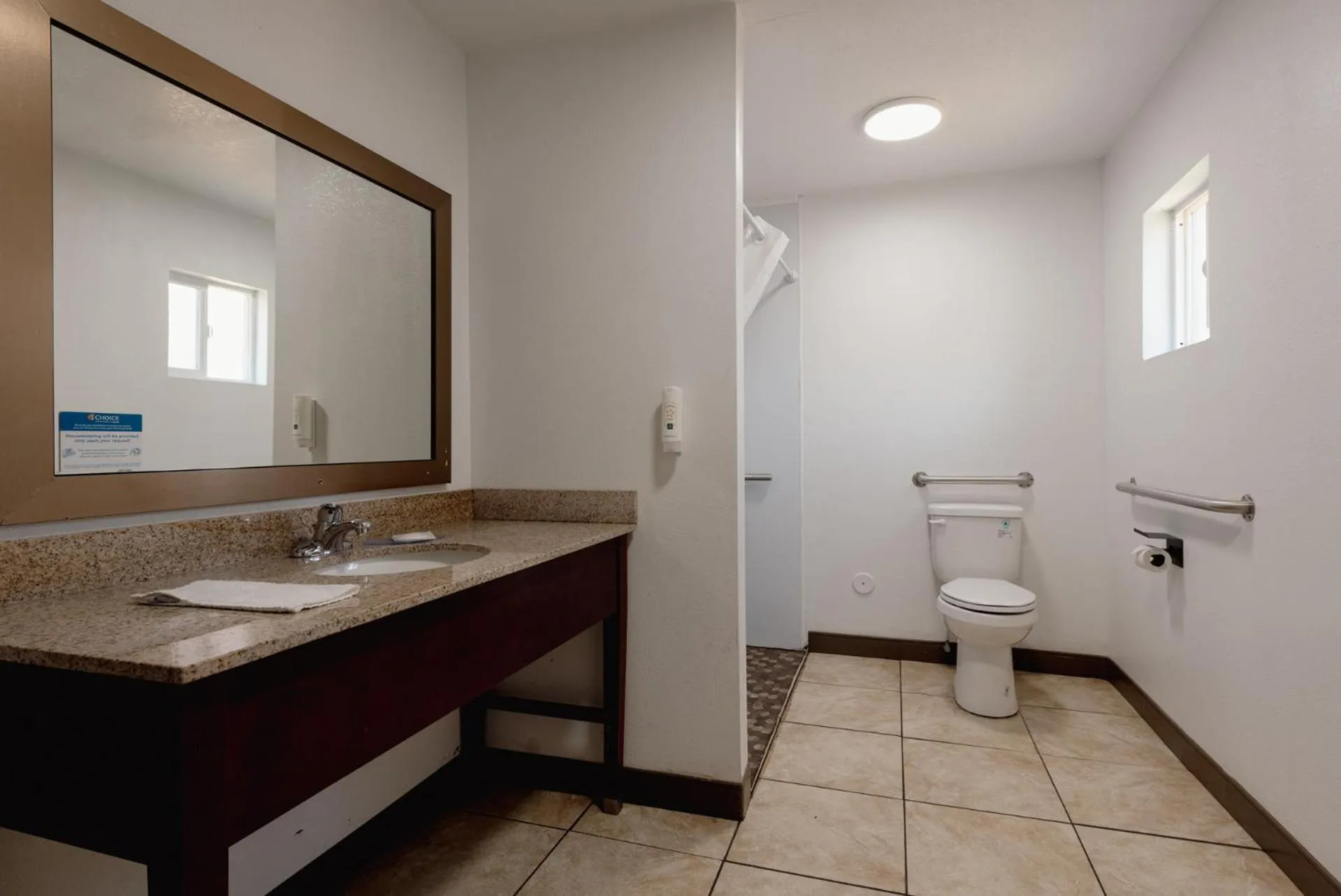 Toilet in Quality Inn near Mesa Verde