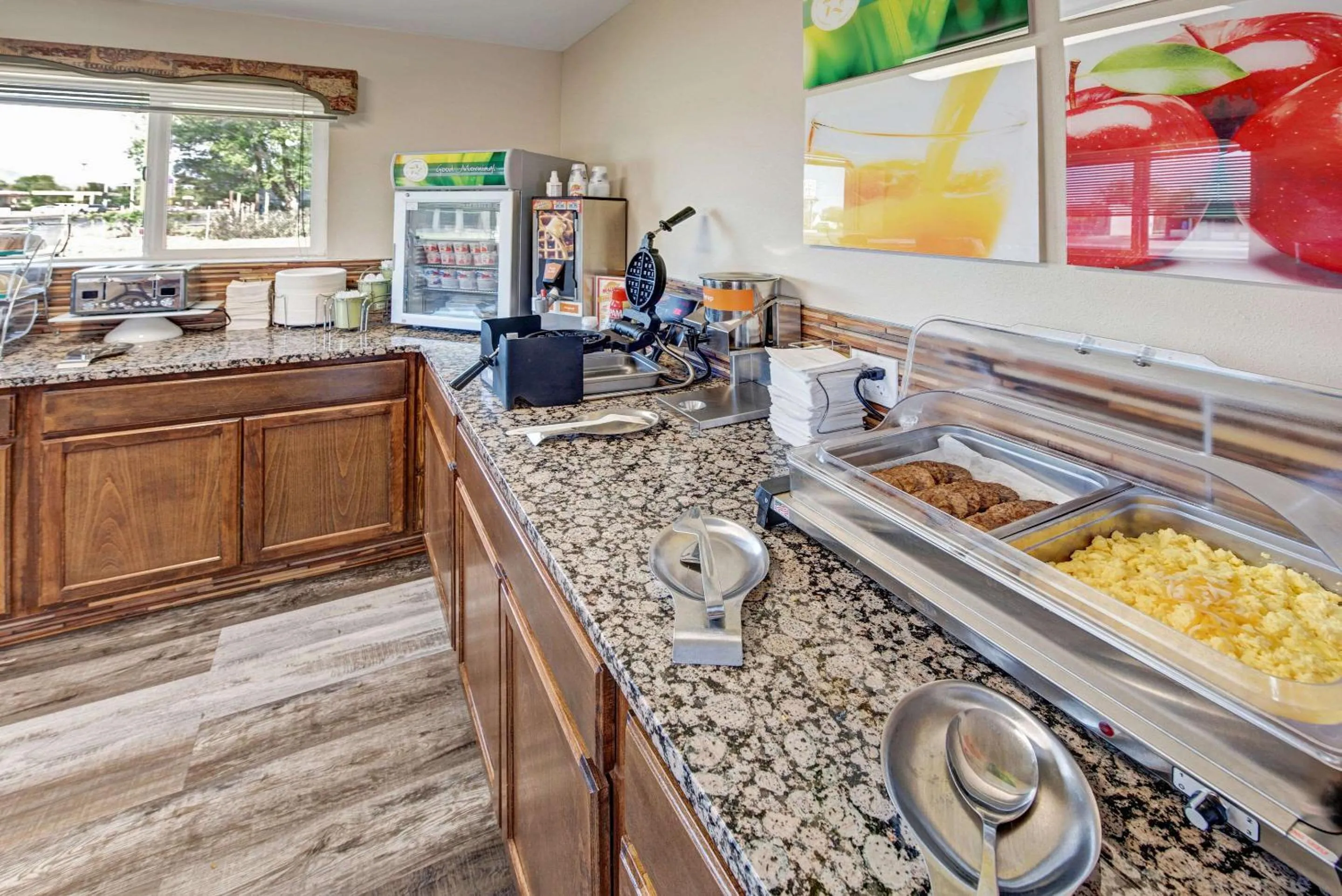 Breakfast in Quality Inn near Mesa Verde