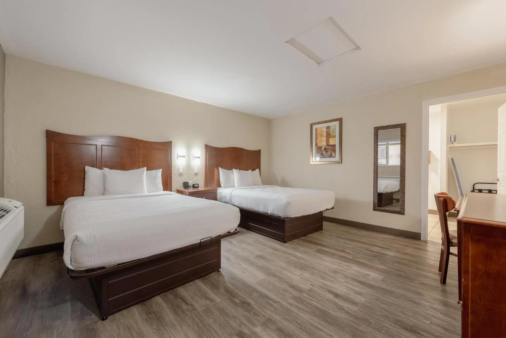 Bedroom, Bed in Quality Inn near Mesa Verde