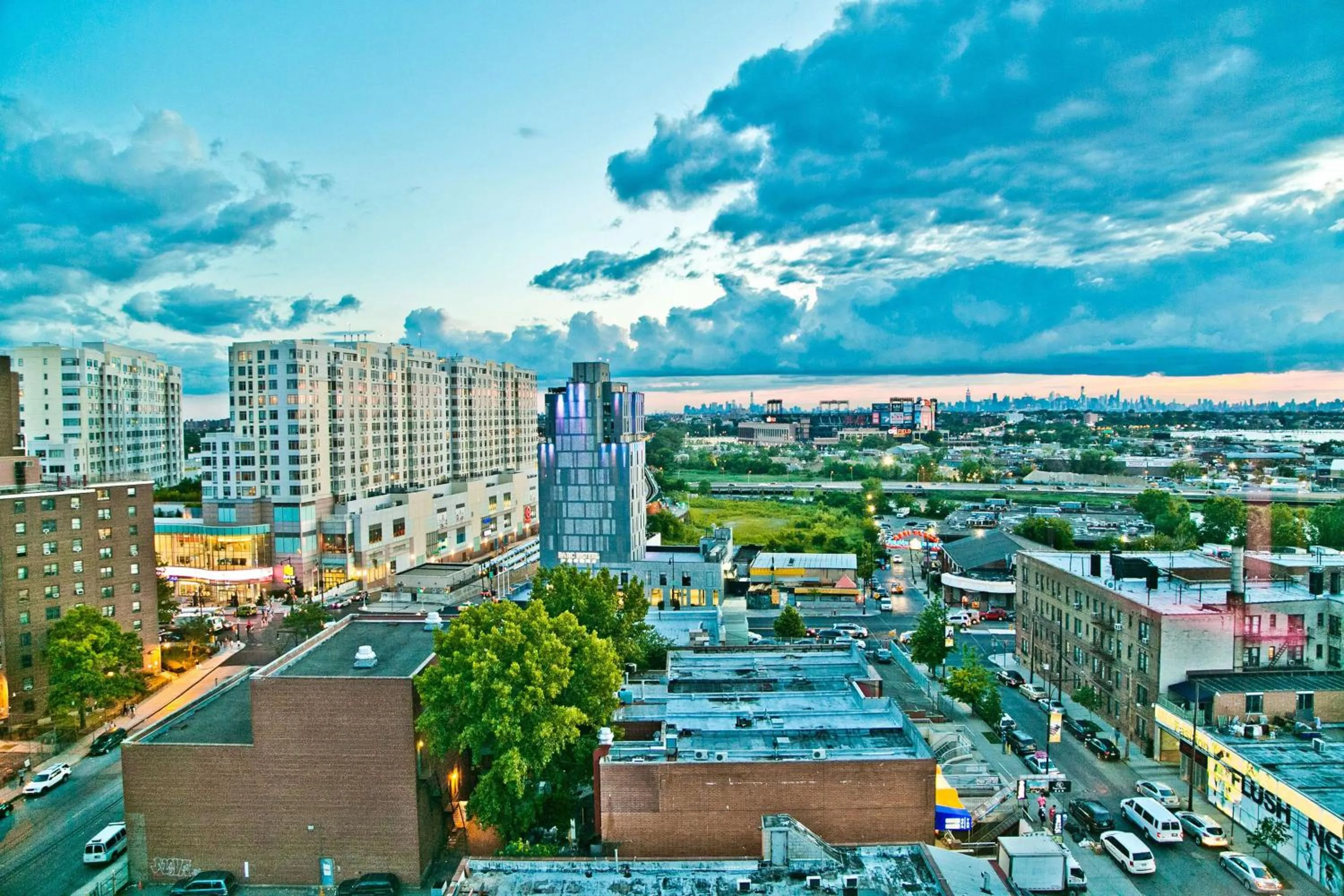 Location in Hyatt Place Flushing/LGA Airport