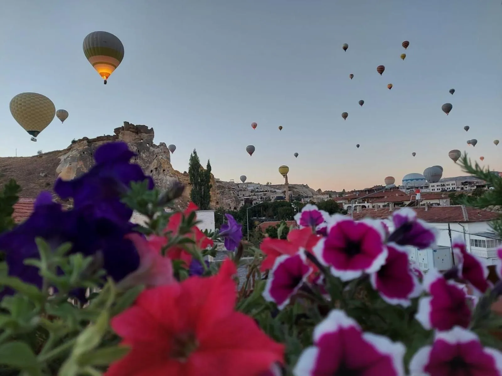Property building in Underground Cave Suites Hotel