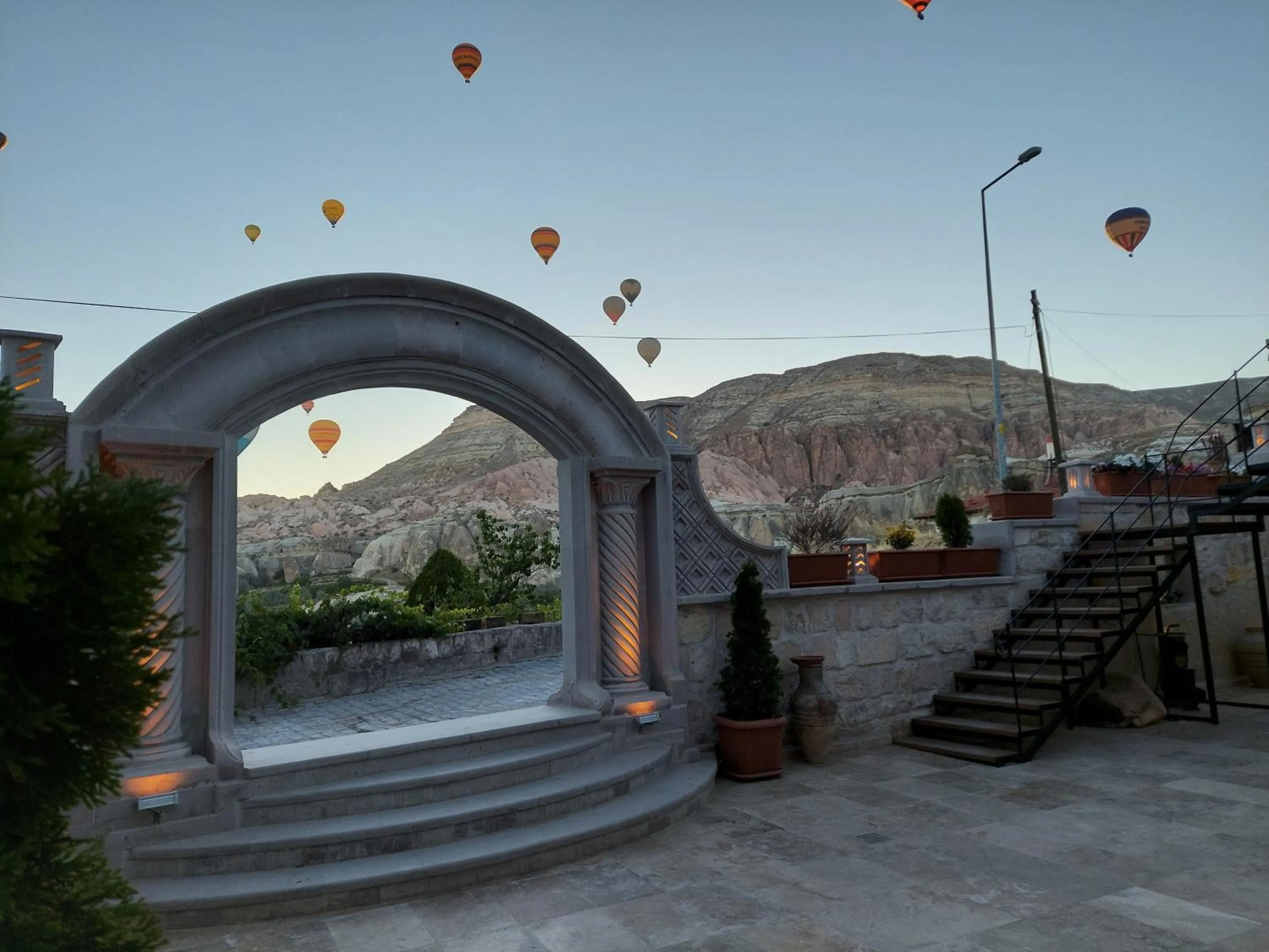 toaster in Underground Cave Suites Hotel
