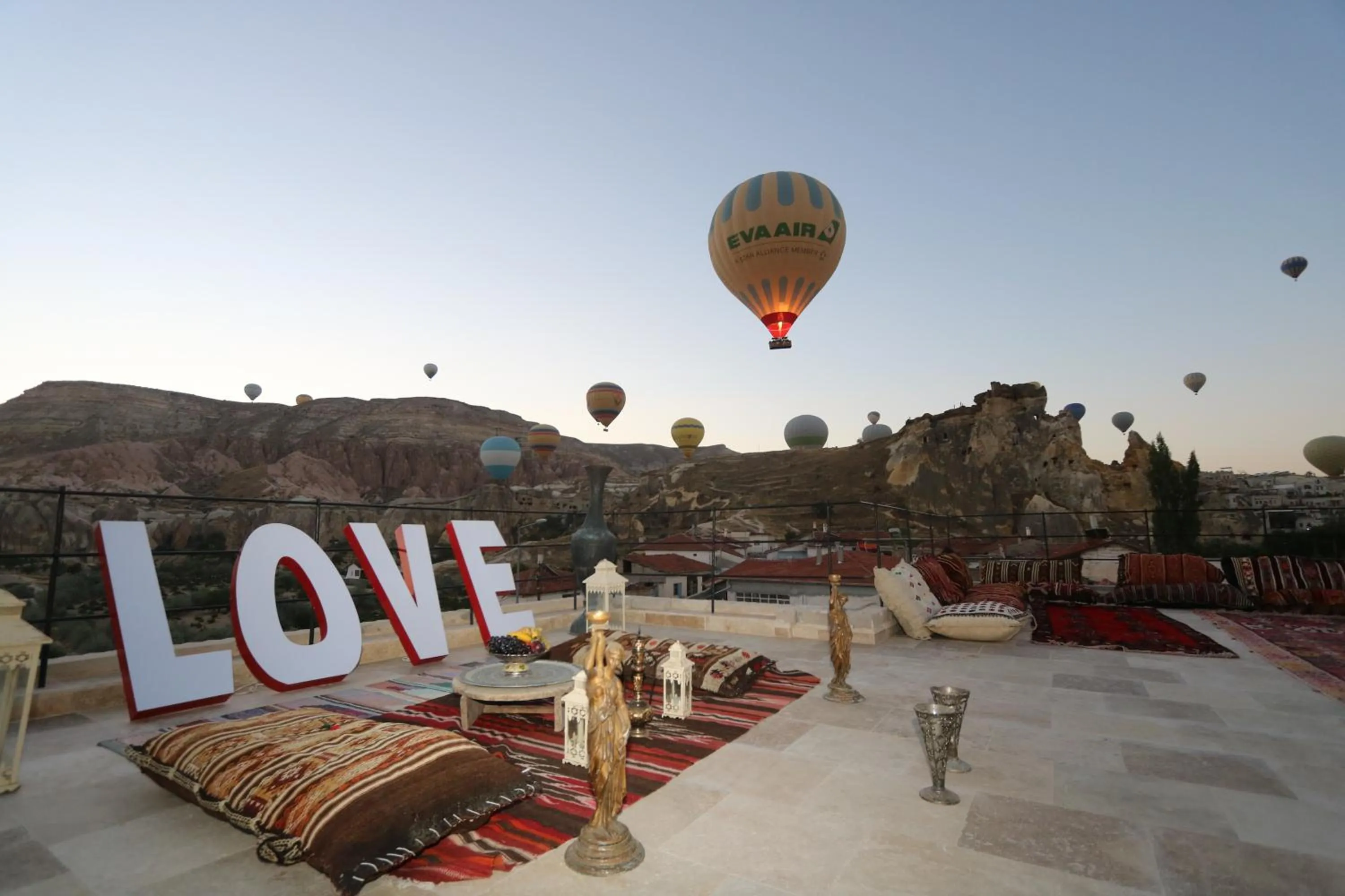 Balcony/Terrace in Underground Cave Suites Hotel