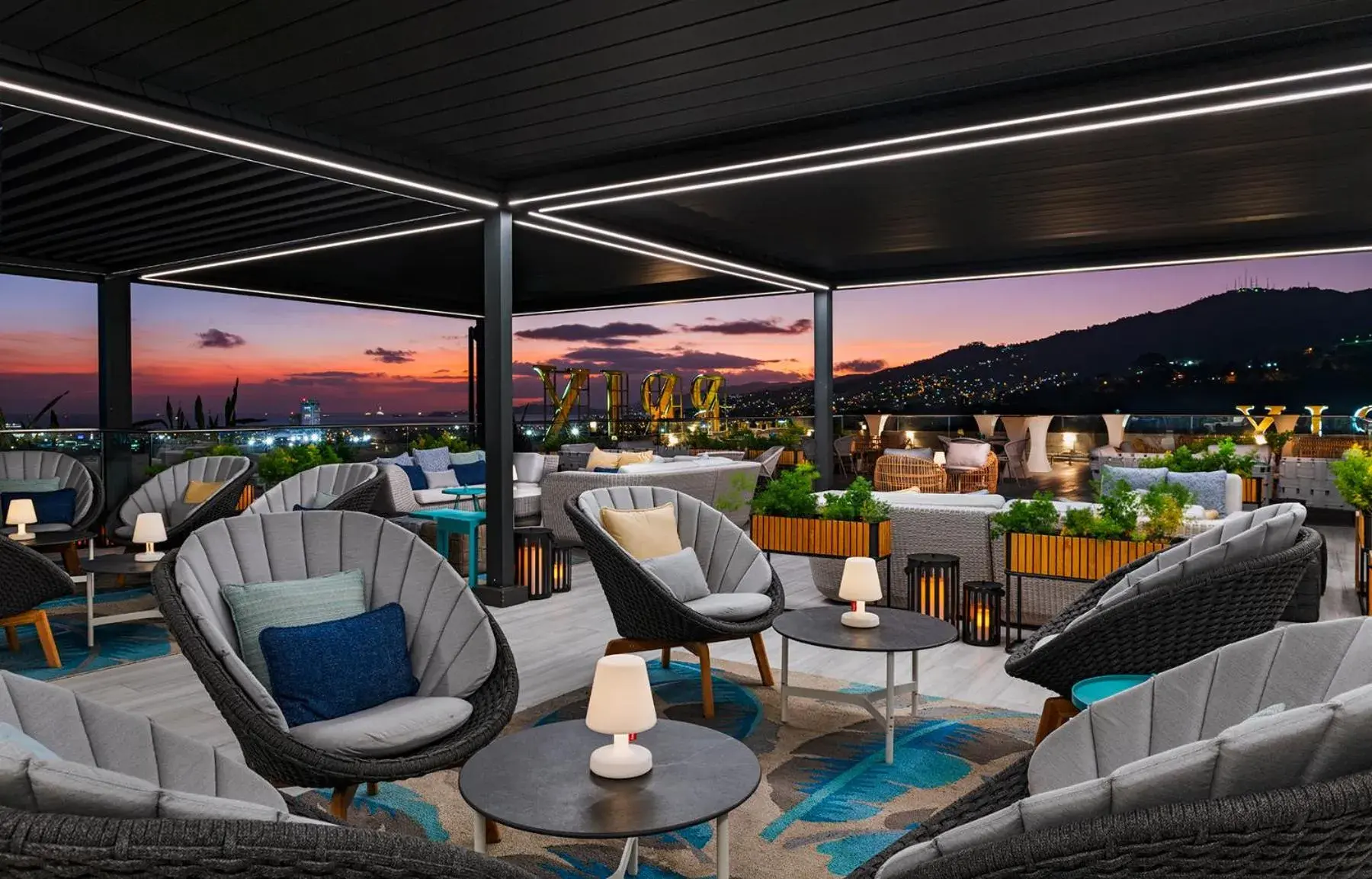 Lounge or bar in The BRIX Autograph Collection Lounge or bar in The BRIX Autograph Collection