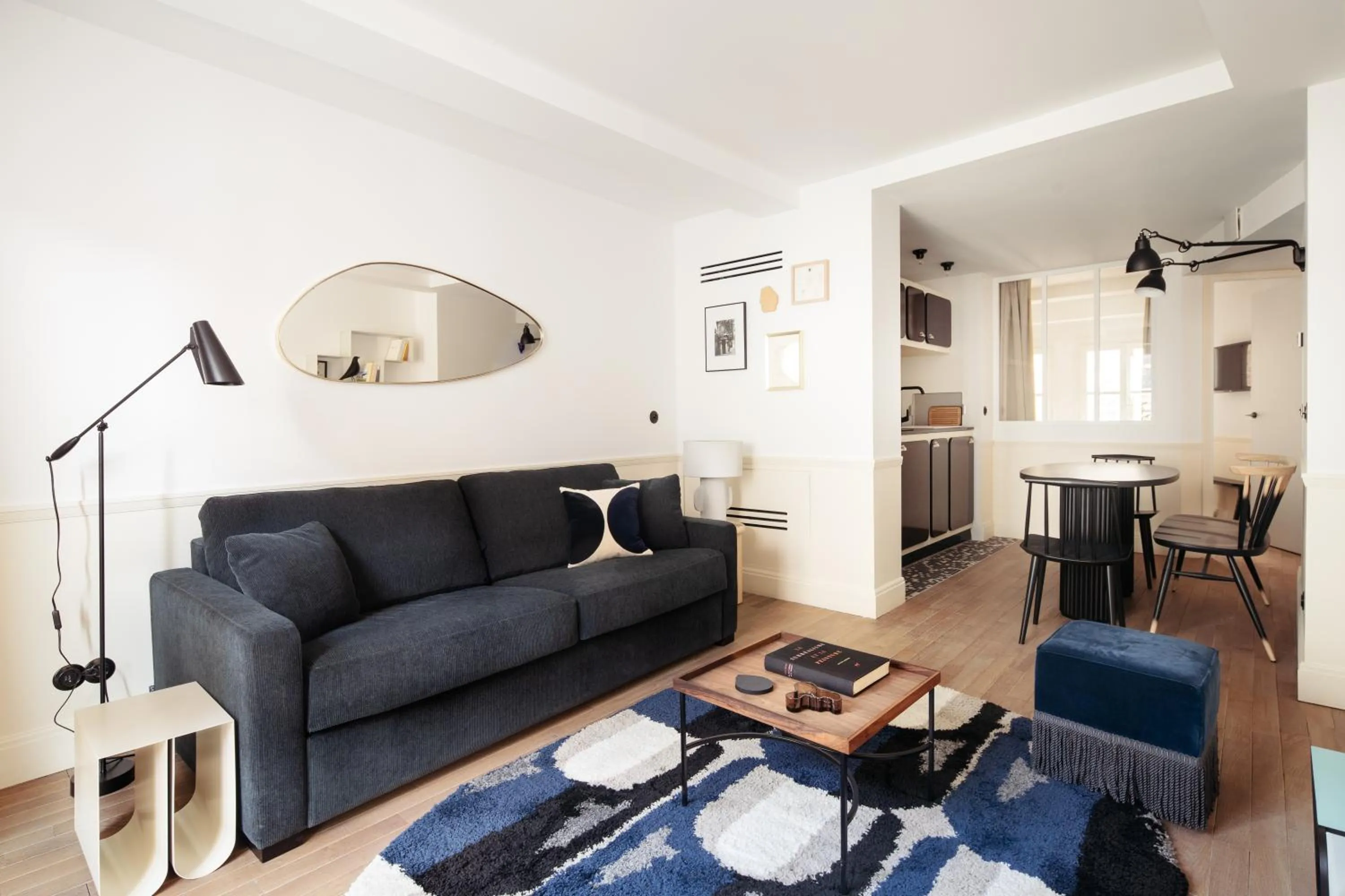 Kitchen or kitchenette in My Maison In Paris - Louvre