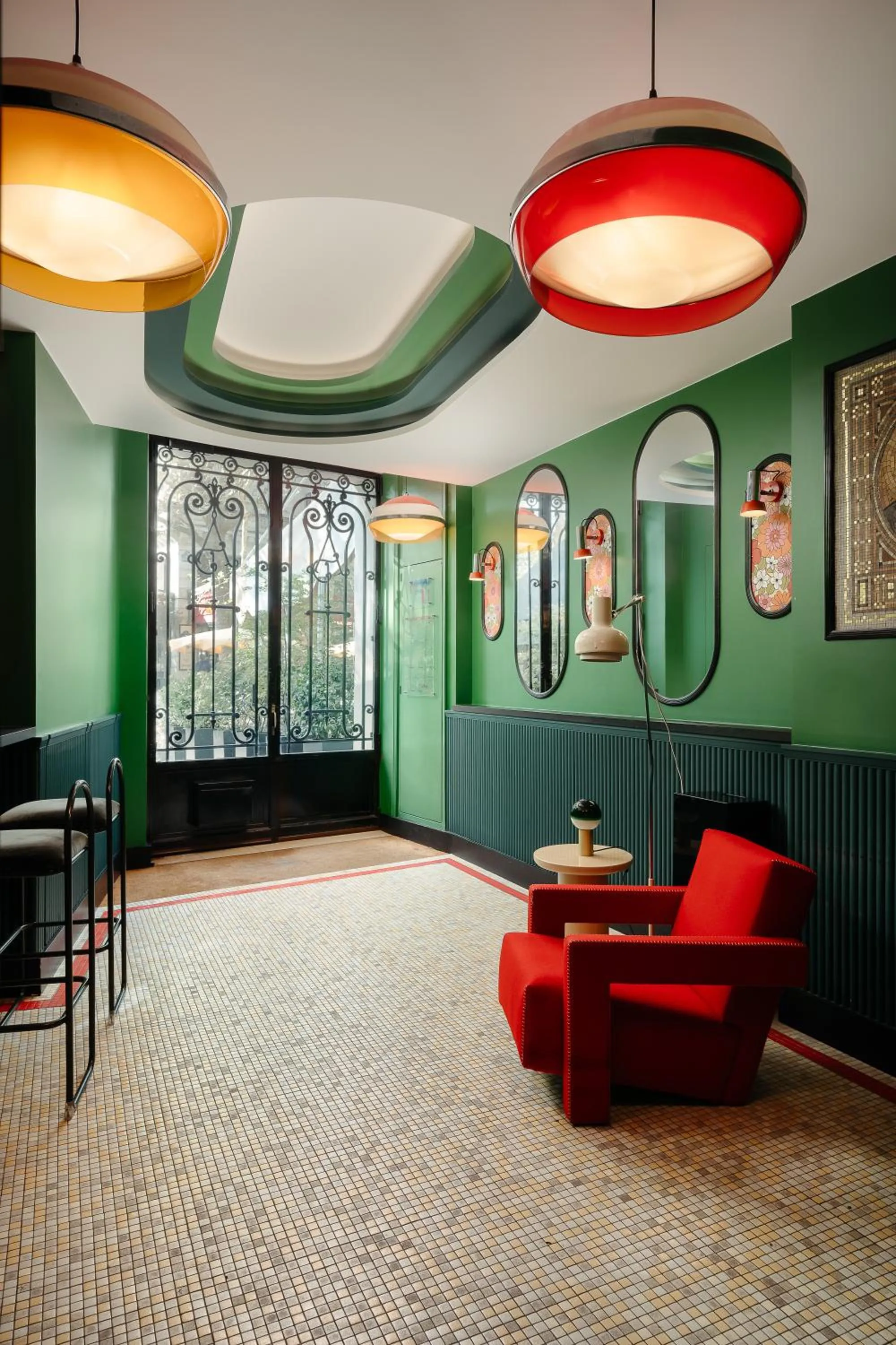 Facade/entrance in My Maison In Paris - Louvre