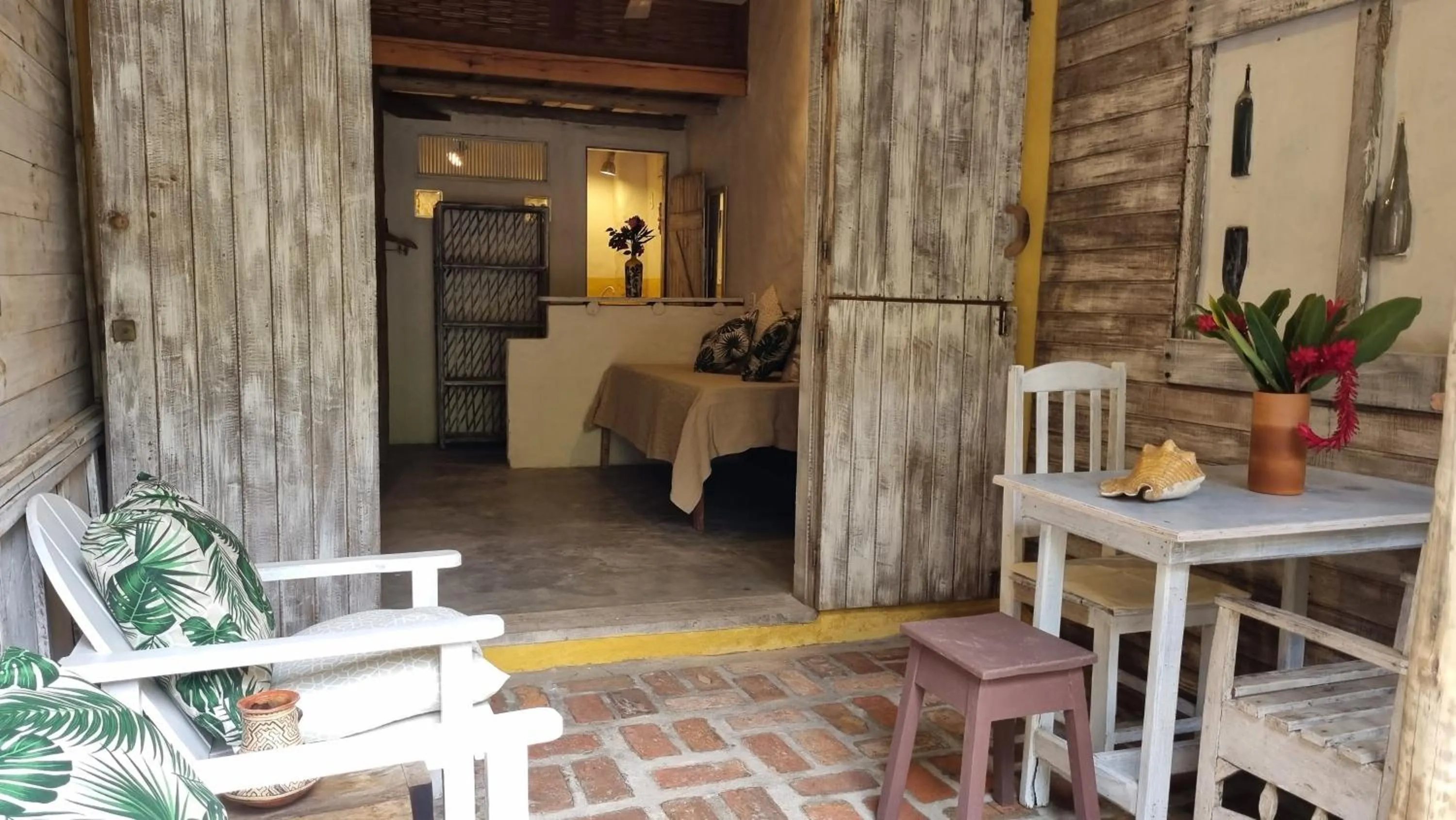 Seating area in Casa Namoa Pousada