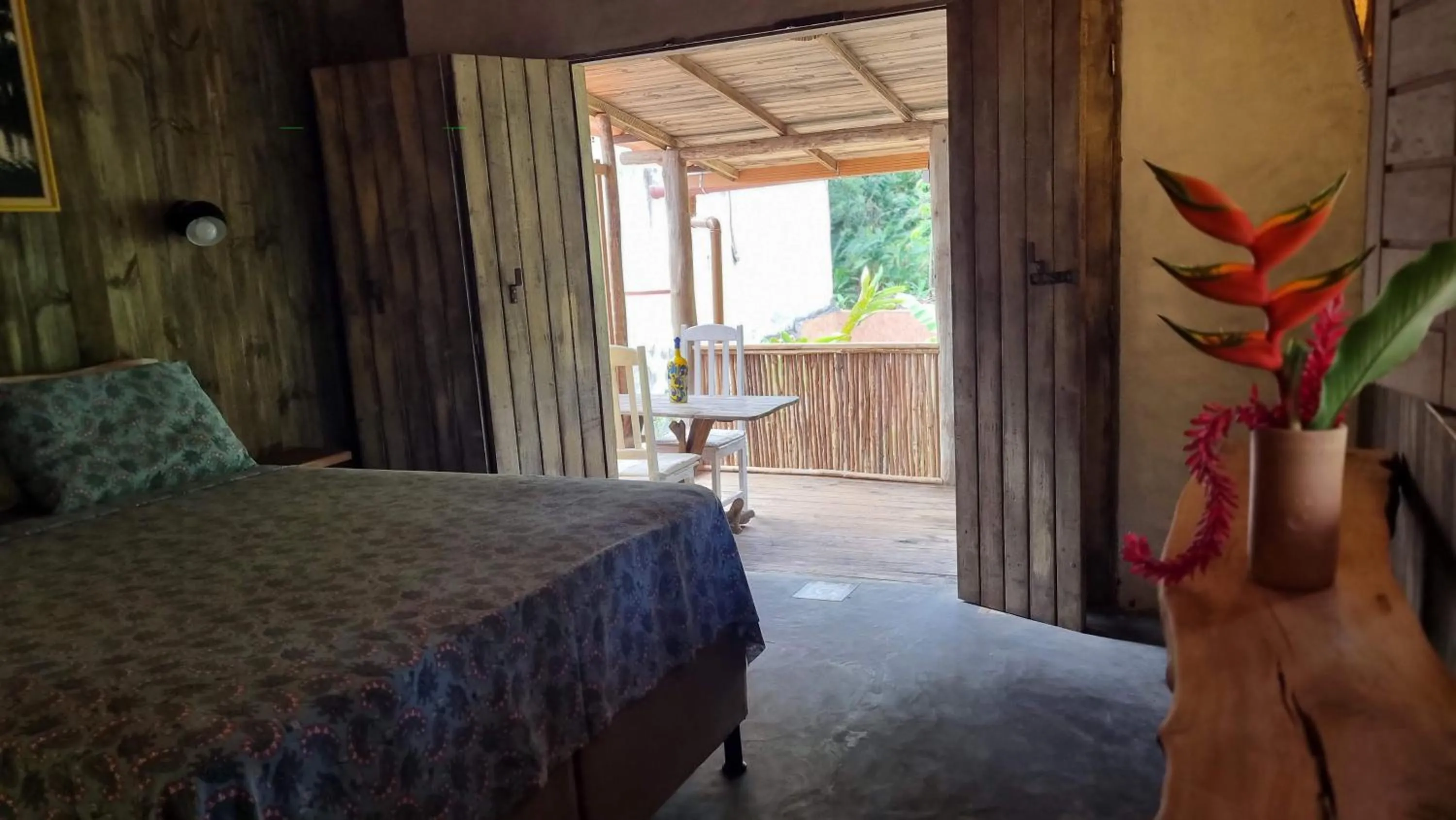 Photo of the whole room in Casa Namoa Pousada