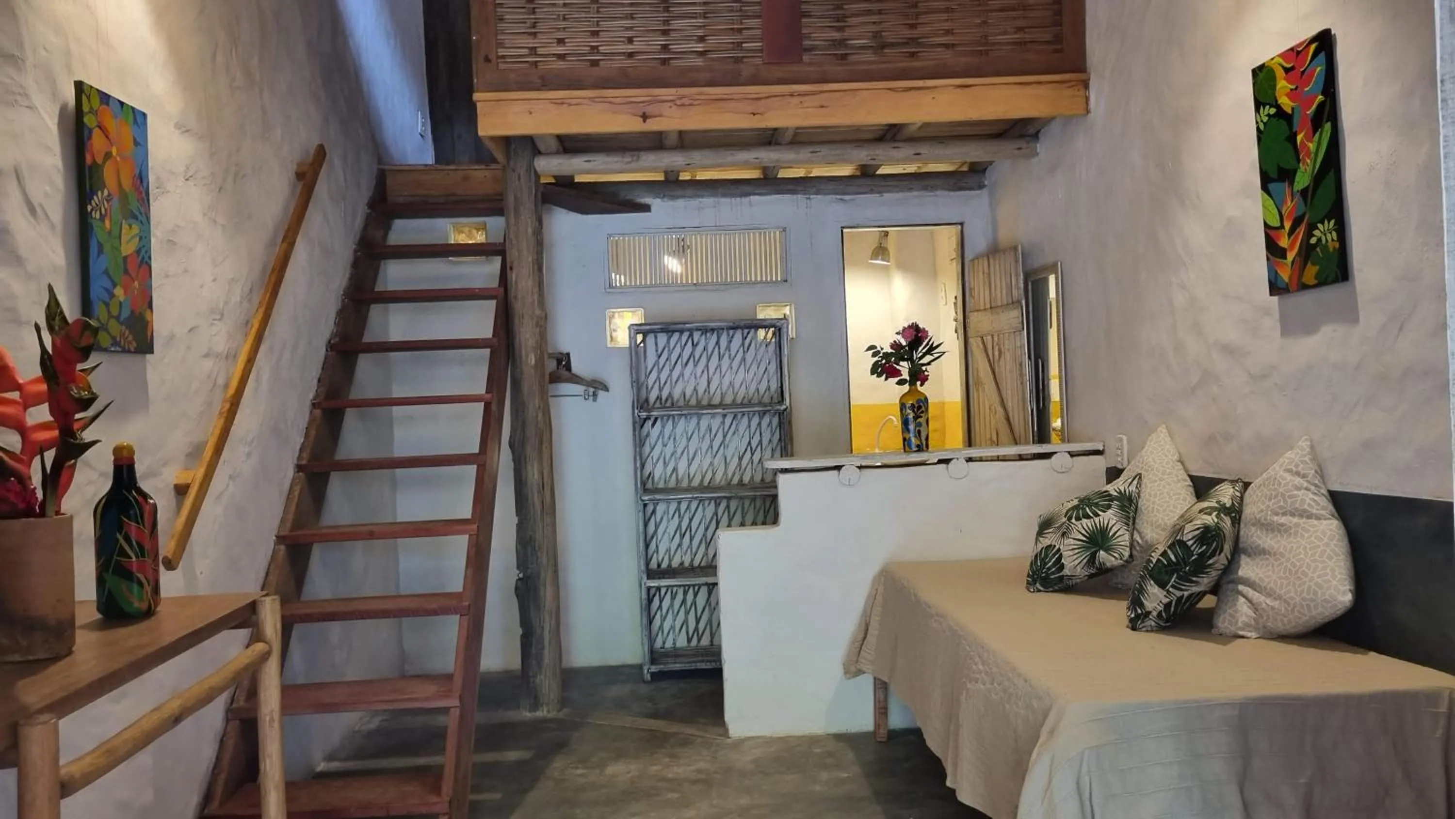 Photo of the whole room in Casa Namoa Pousada