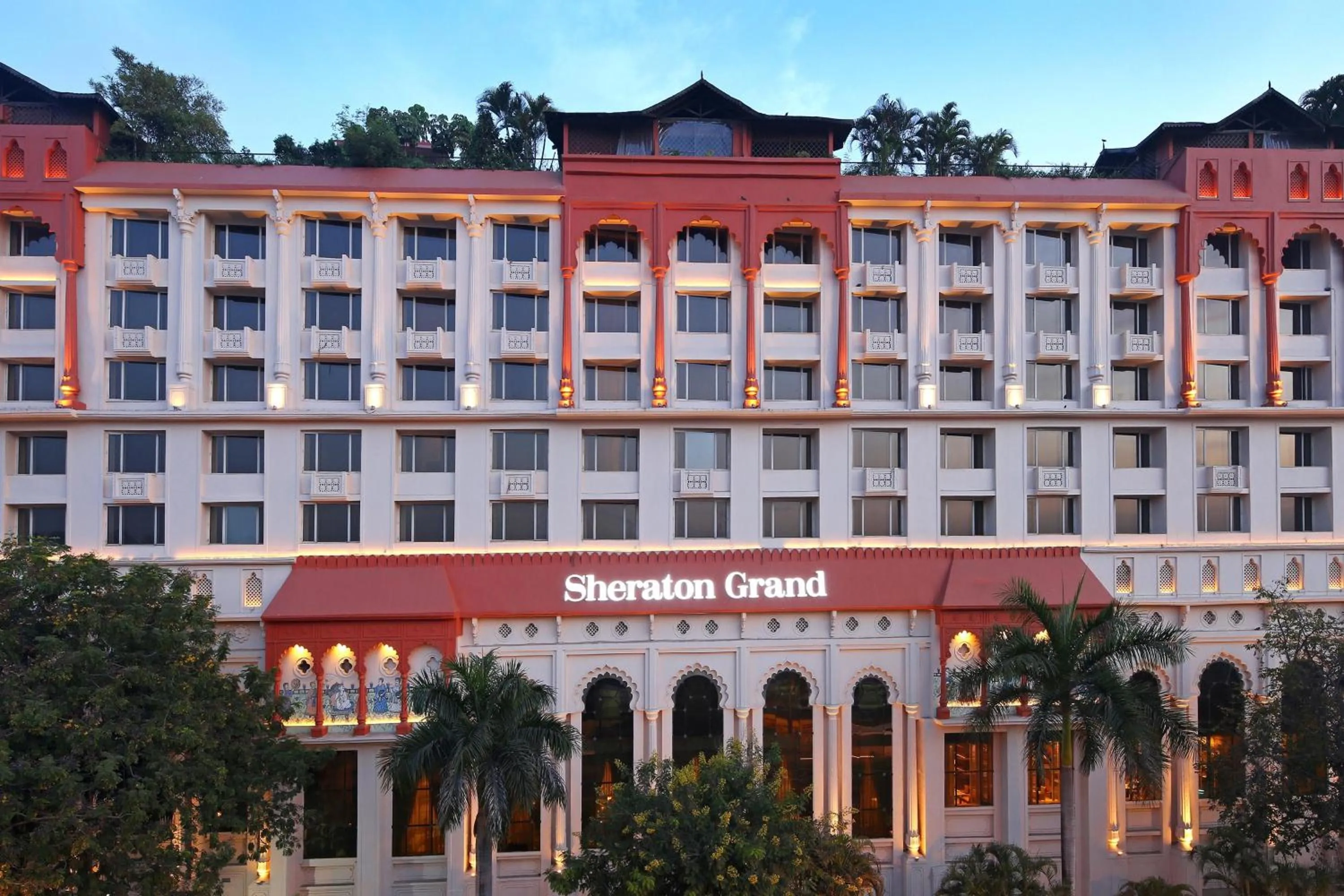 Property building in Sheraton Grand Pune Bund Garden Hotel
