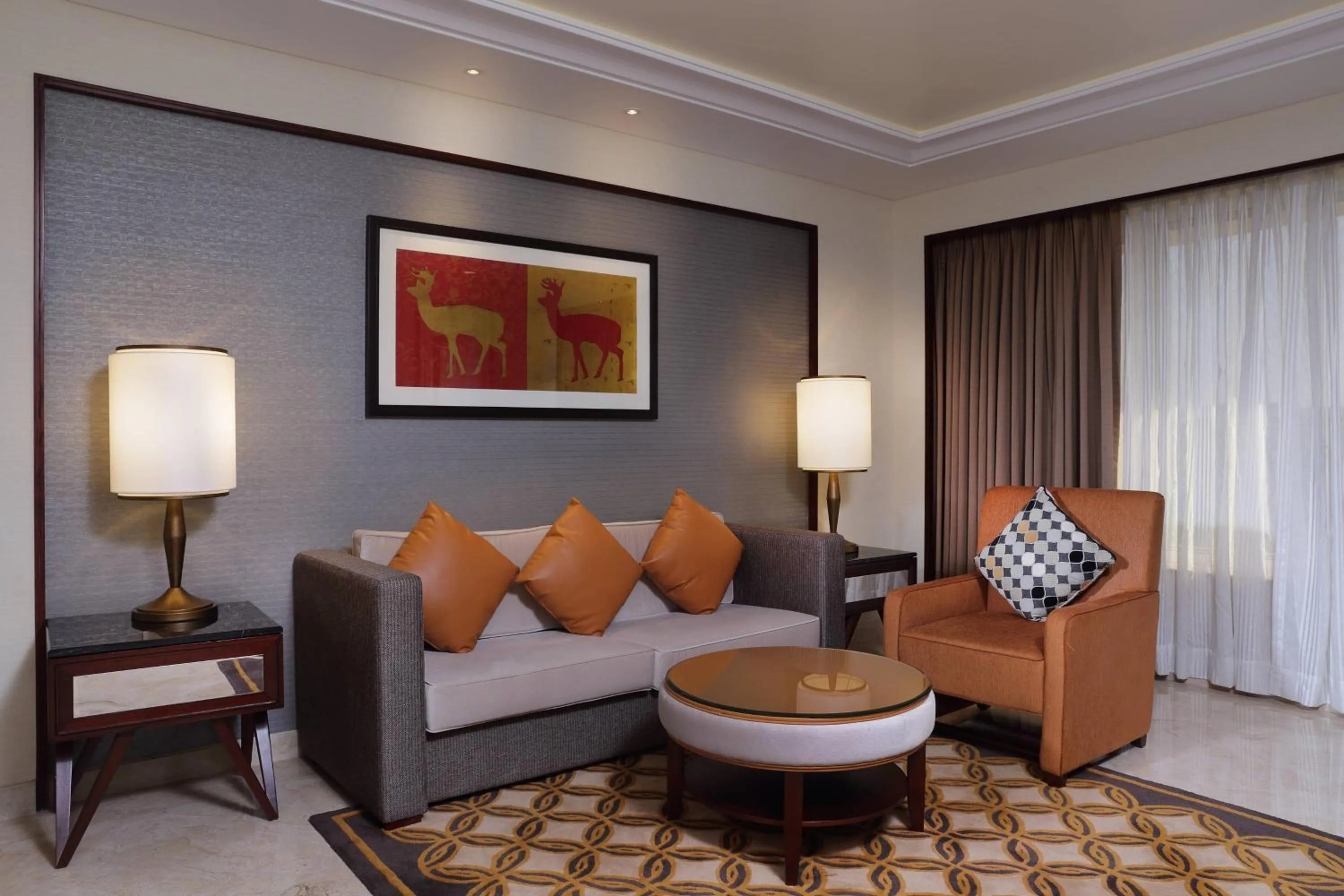 Living room in Sheraton Grand Pune Bund Garden Hotel