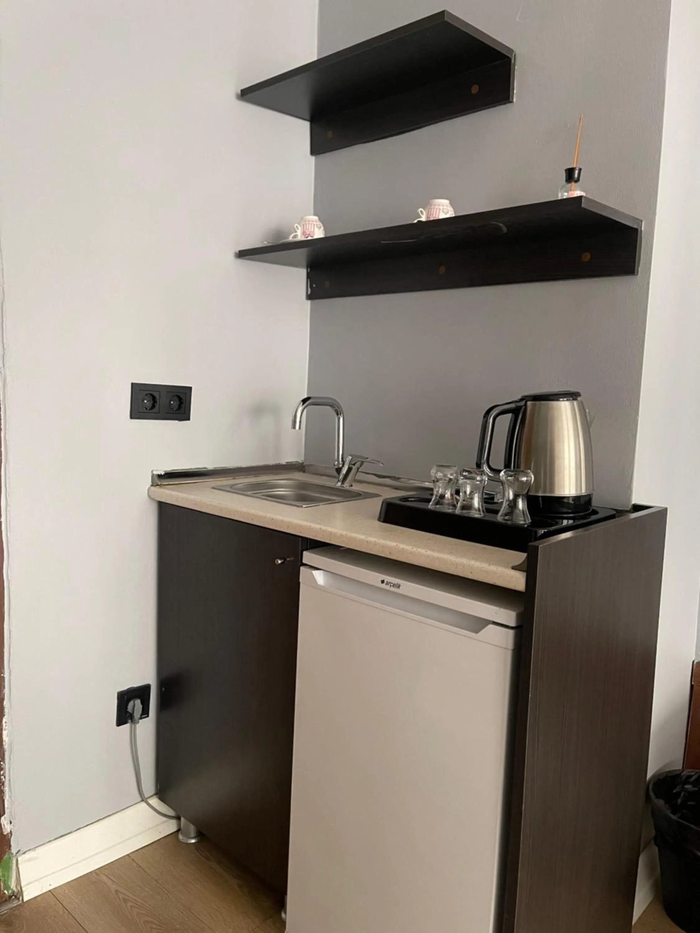 Kitchen or kitchenette in TAKSiM PARK HOTEL