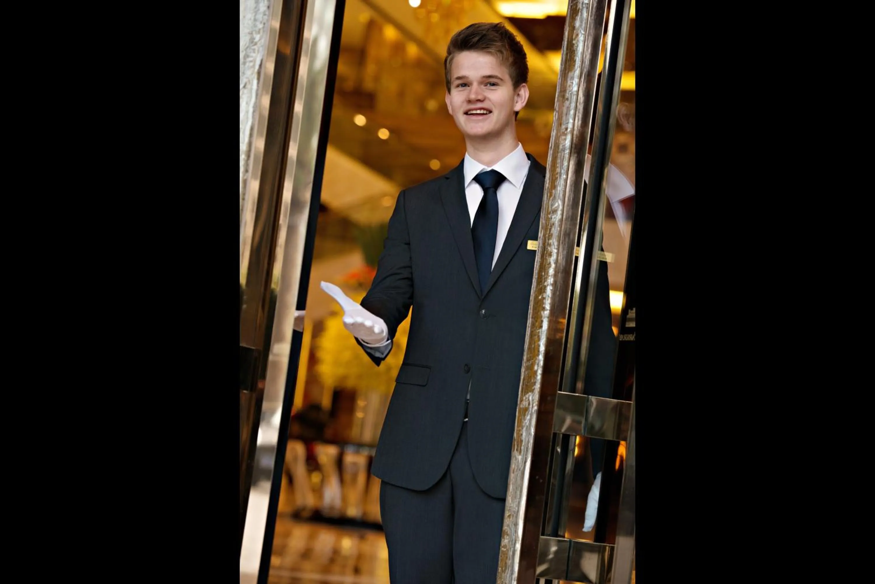 People in Grand Parkray Hangzhou