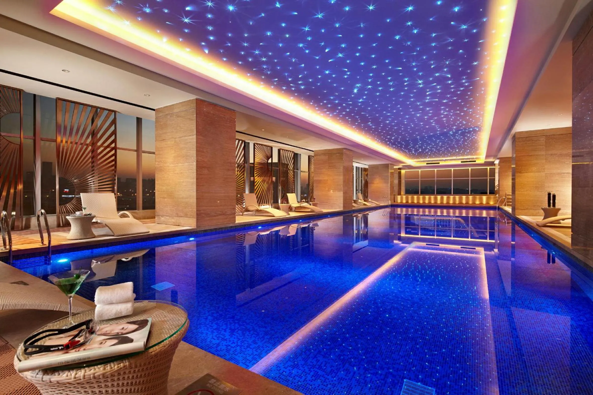 Swimming pool in Grand Parkray Hangzhou