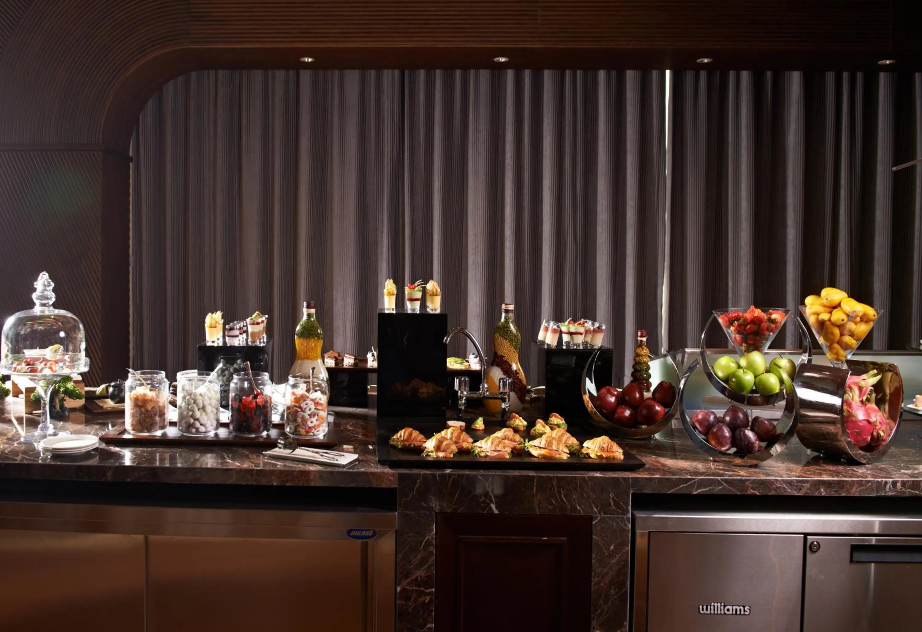 Food in Grand Parkray Hangzhou