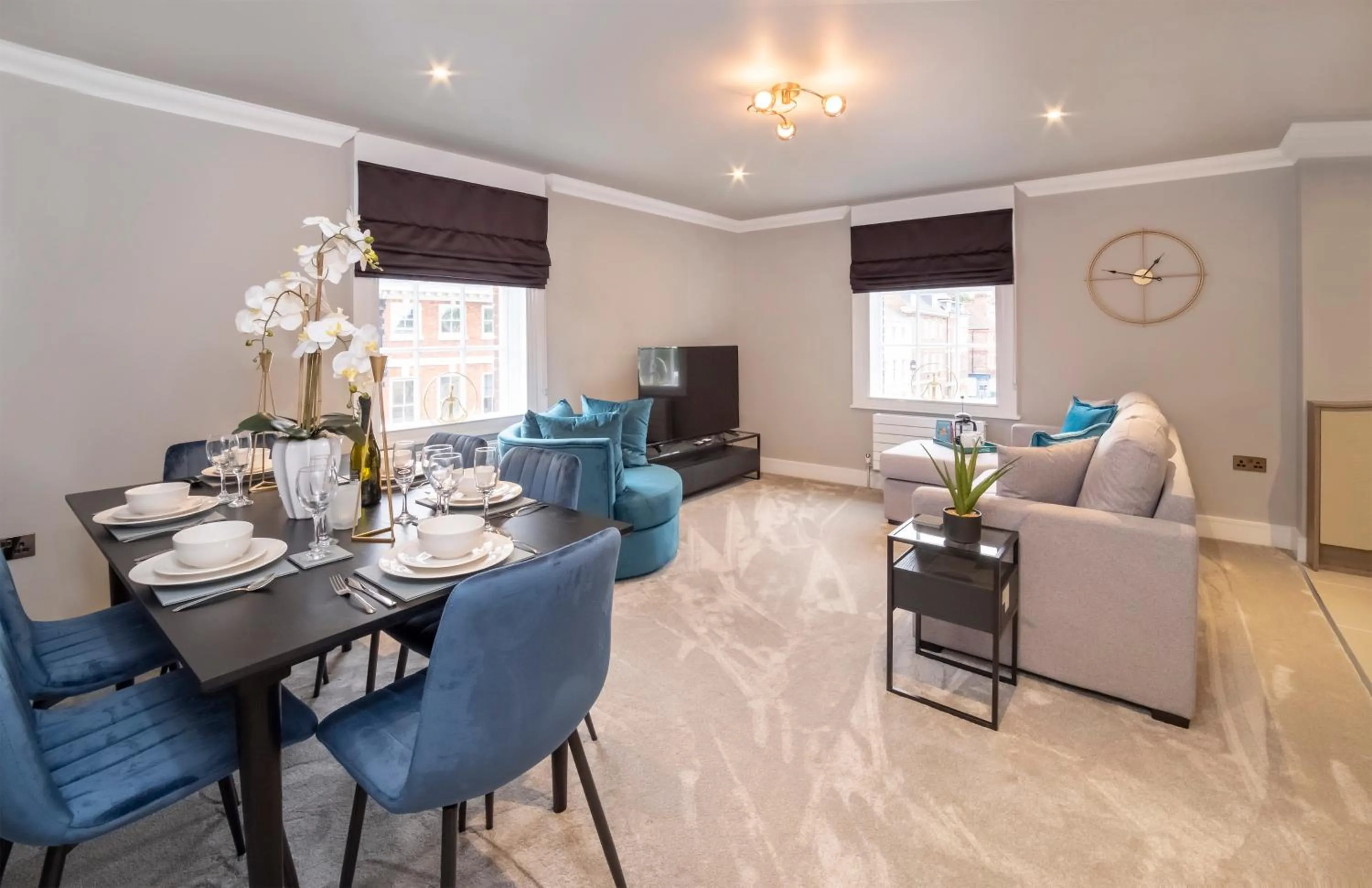 Seating area in Bootham House Apartment 7-Minster Views & Free Parking