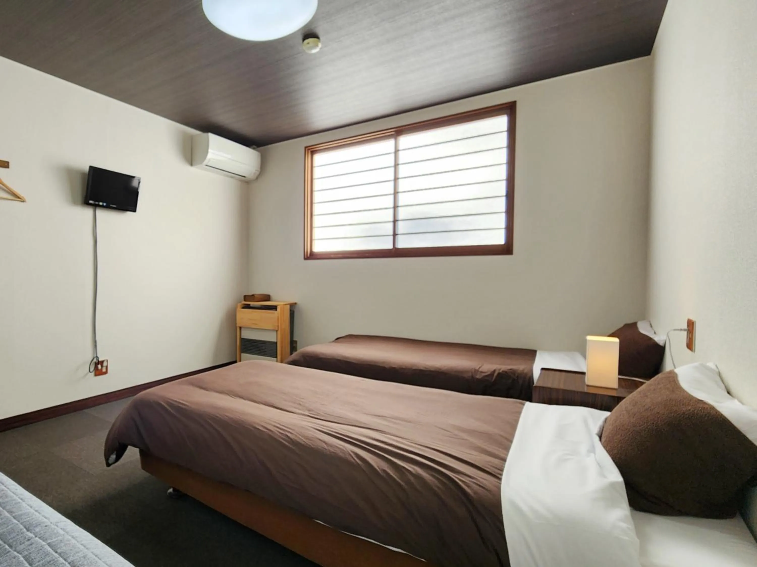 Photo of the whole room, Bed in Pension Kobekko