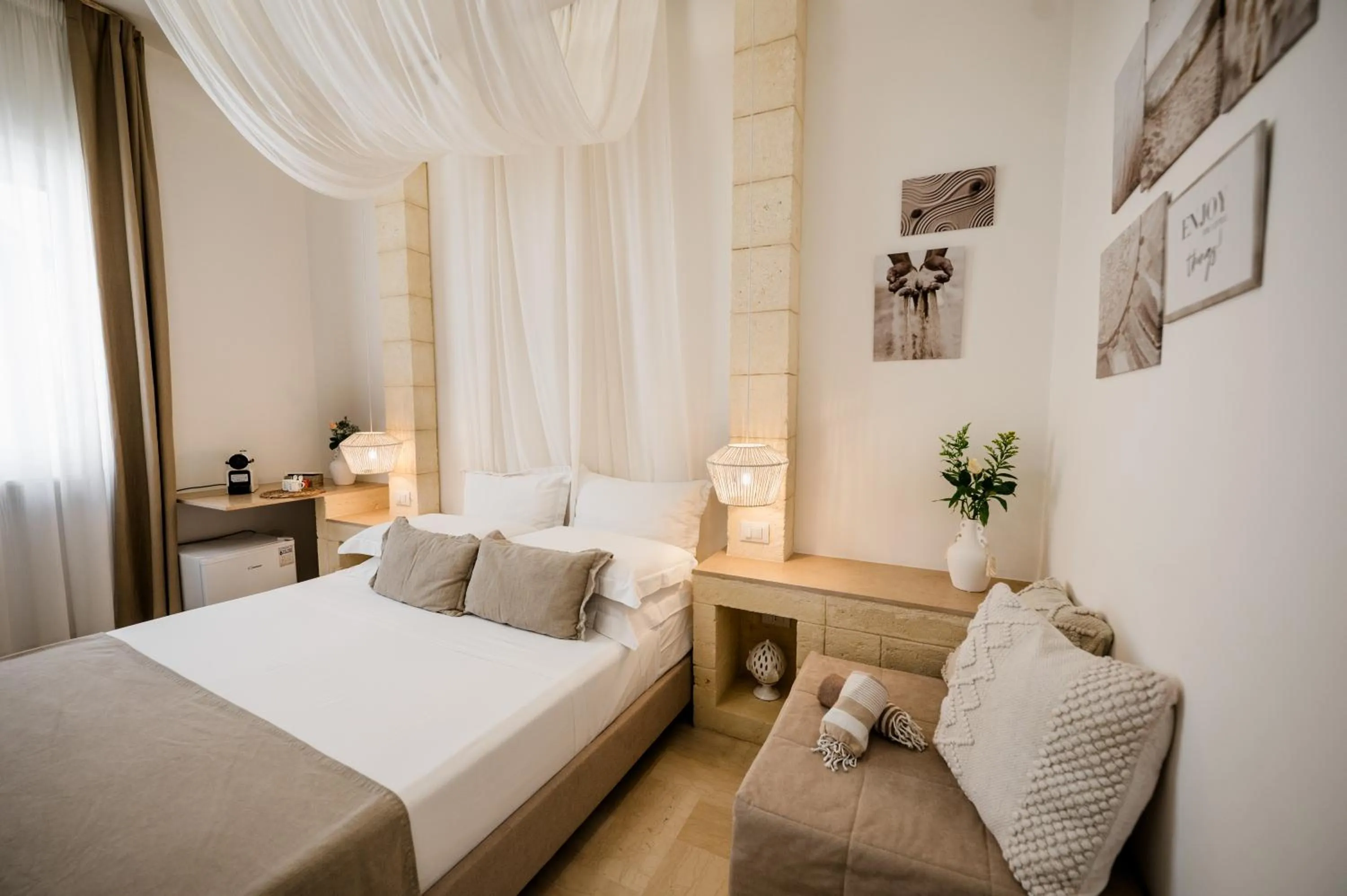 Bed in Aurelia Sea View