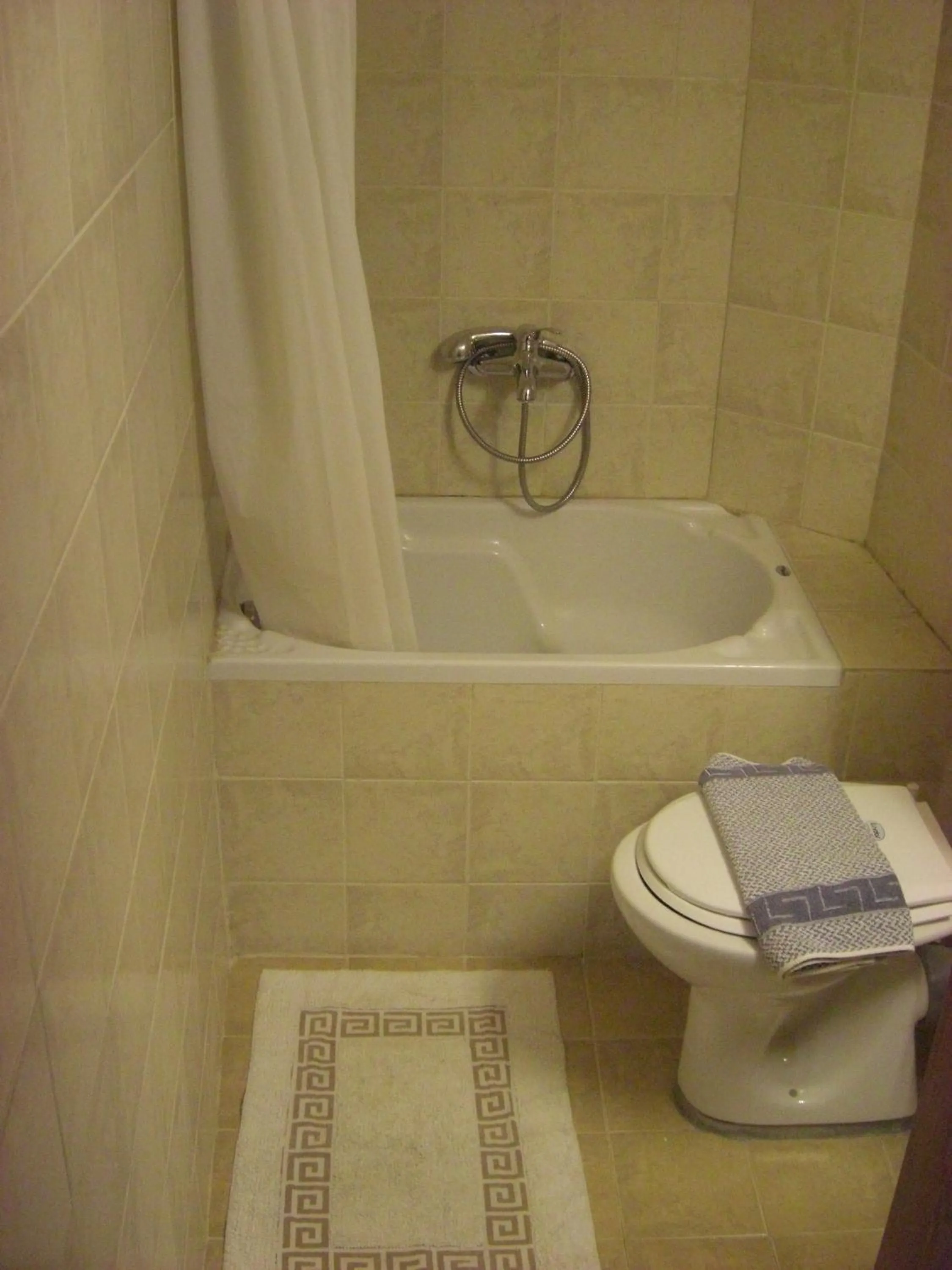 Toilet in Patriko Traditional Stone Houses