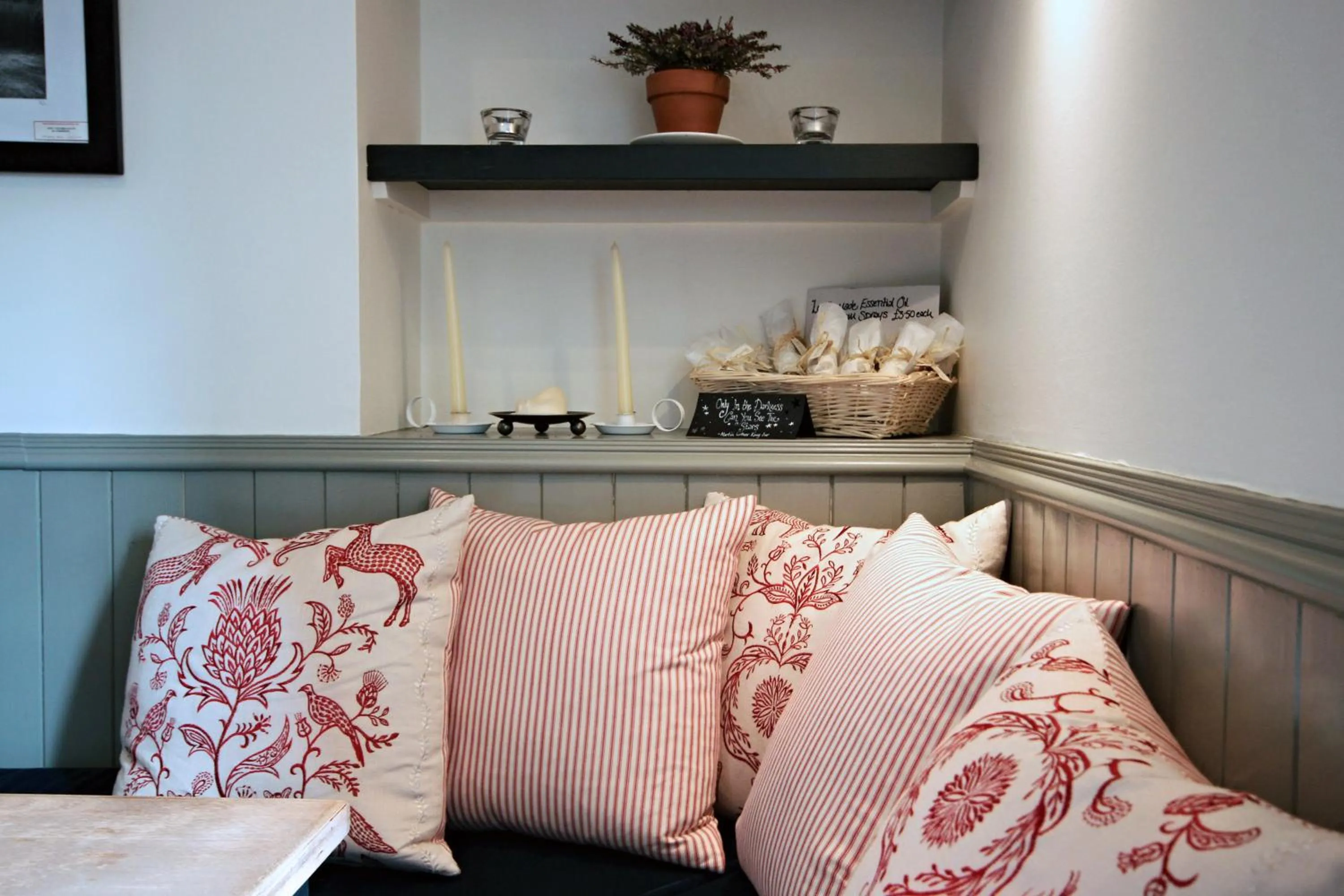 Decorative detail in The Boat Inn