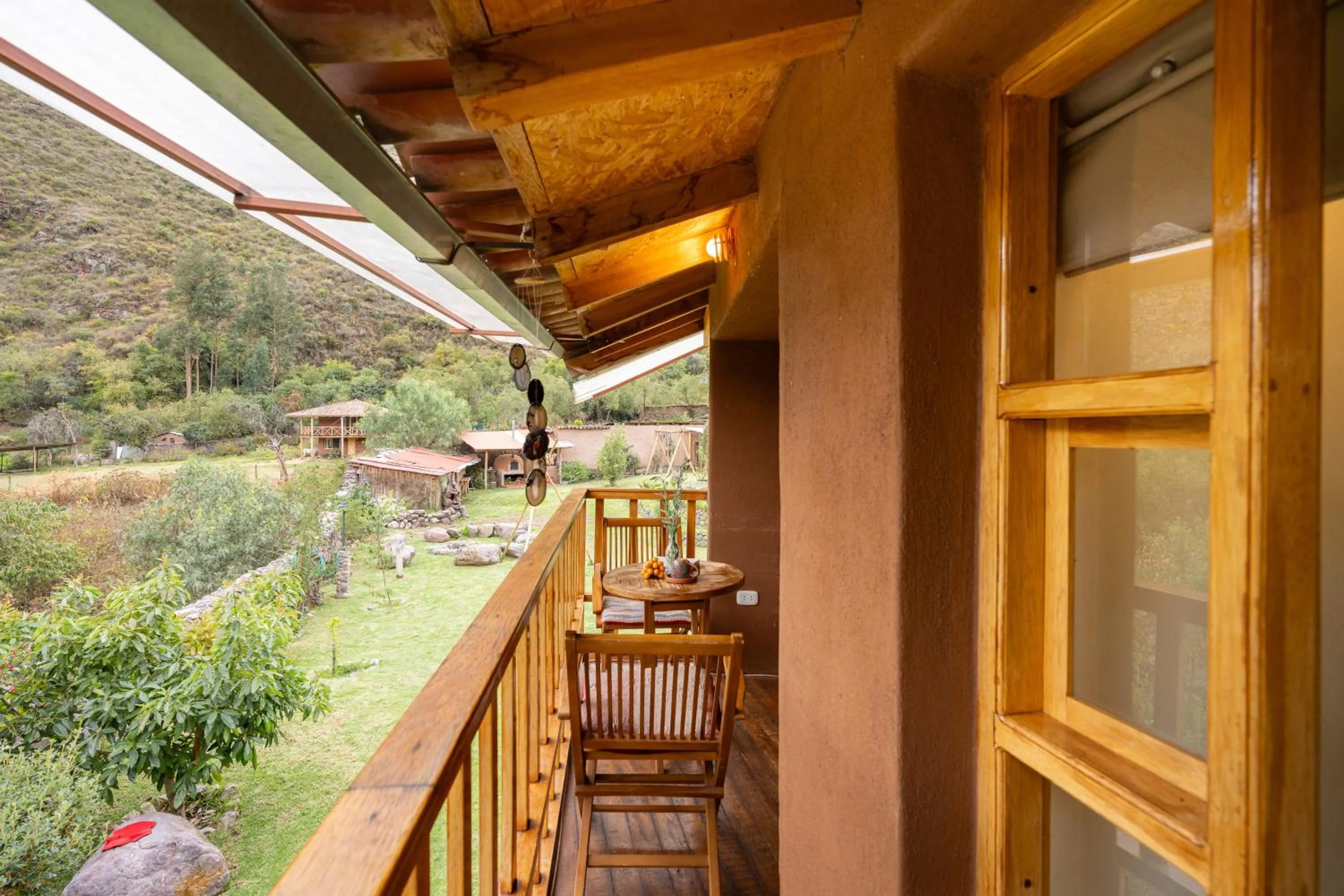 Patio in Unuwasi Hotel & Villa